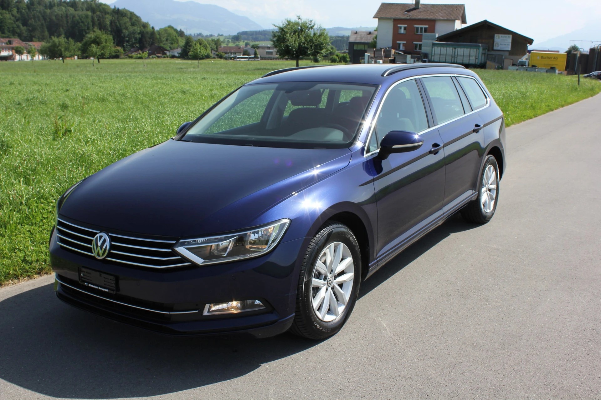 VW Passat Variant 2.0 TDI SCR BMT Sport DSG-image-0