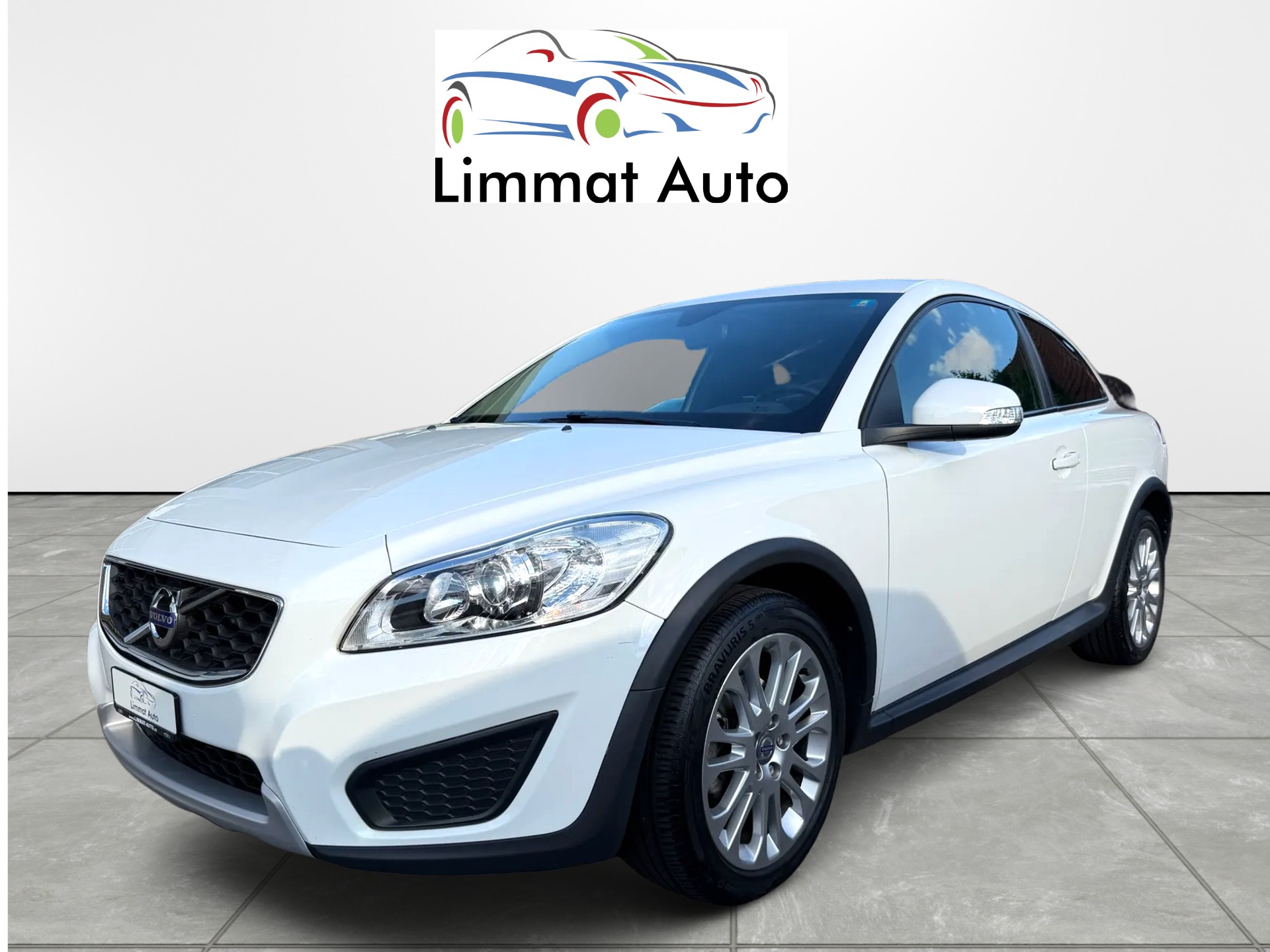 VOLVO C30 2.0-image-0