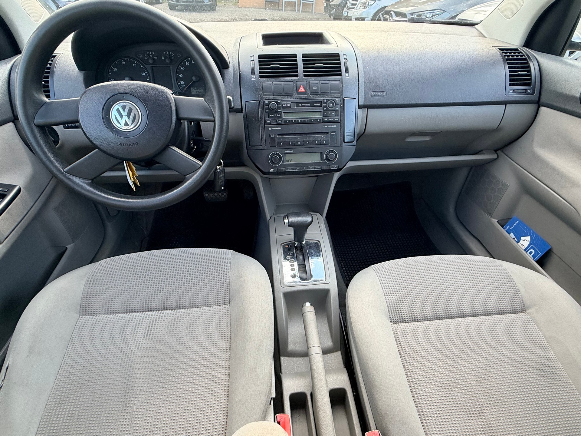 VW Polo 1.4 16V Comfortline-image-10