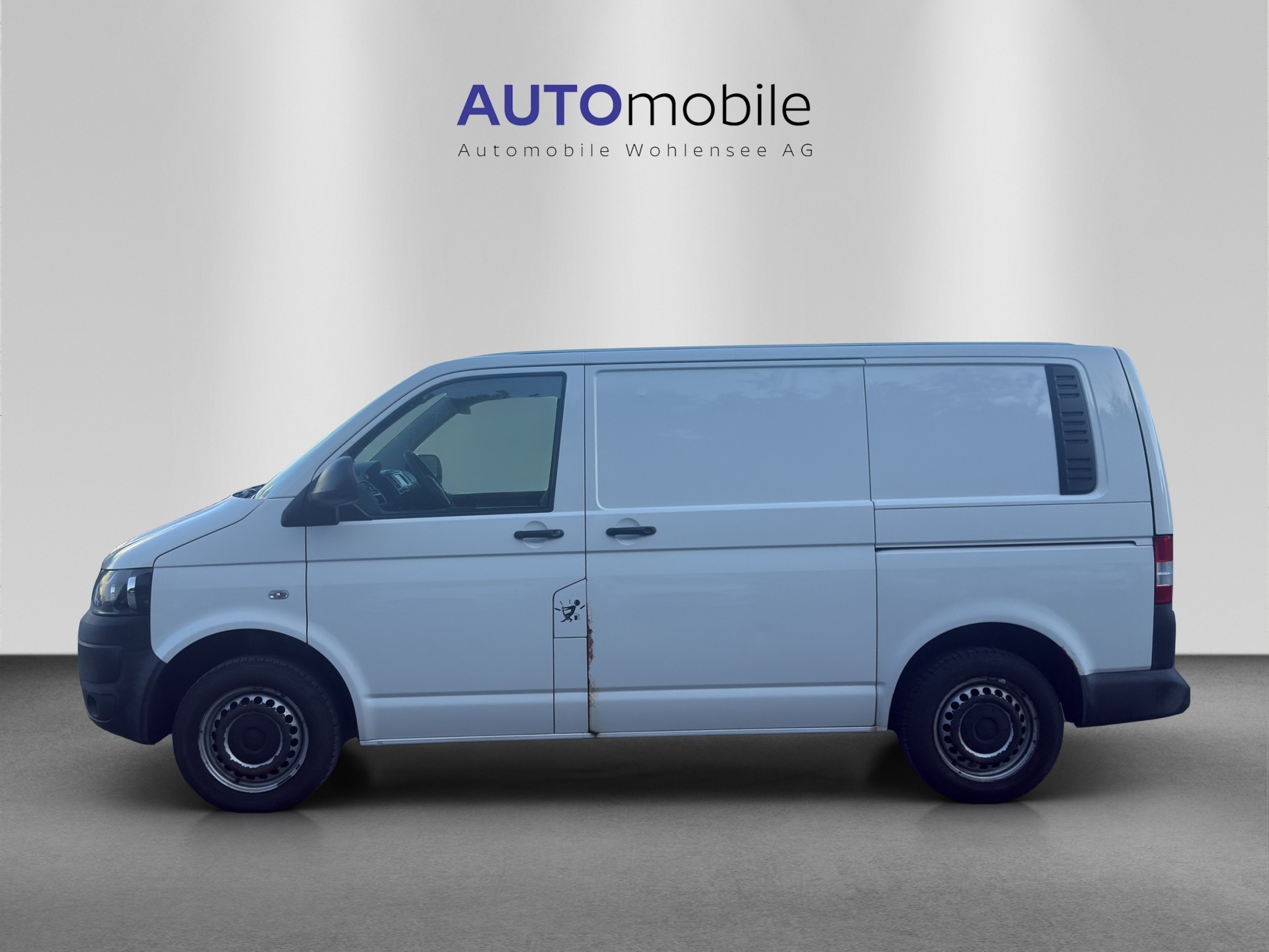 VW T5 2.0 TDI-image-0
