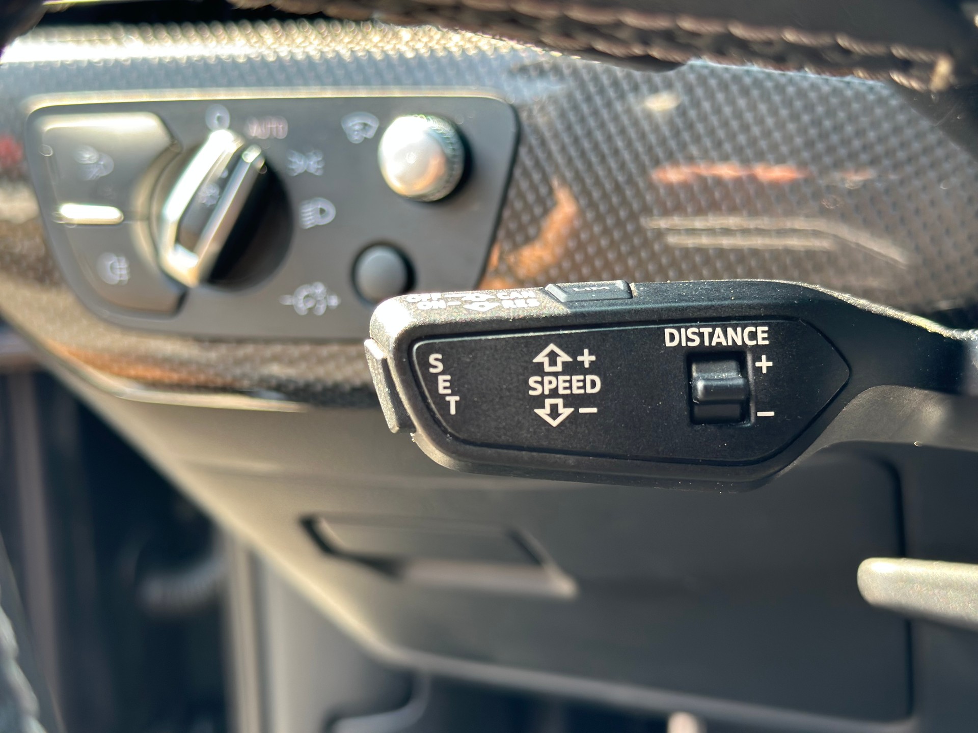 AUDI S4 Avant 3.0 TFSI quattro tiptronic-image-22