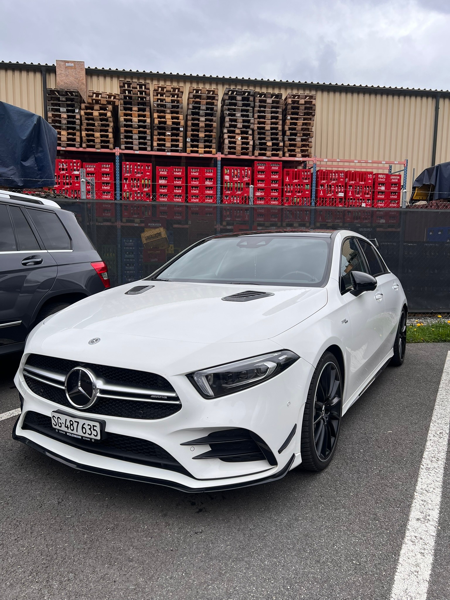 MERCEDES-BENZ A 35 AMG 4matic-image-0