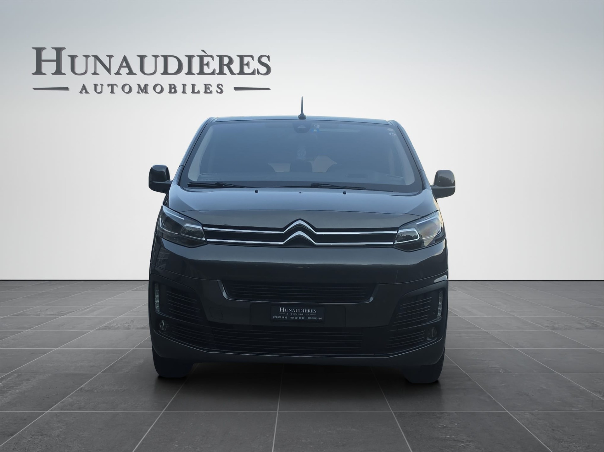 CITROEN Spacetourer 2.0 BlueHDi Shine M EAT-image-6
