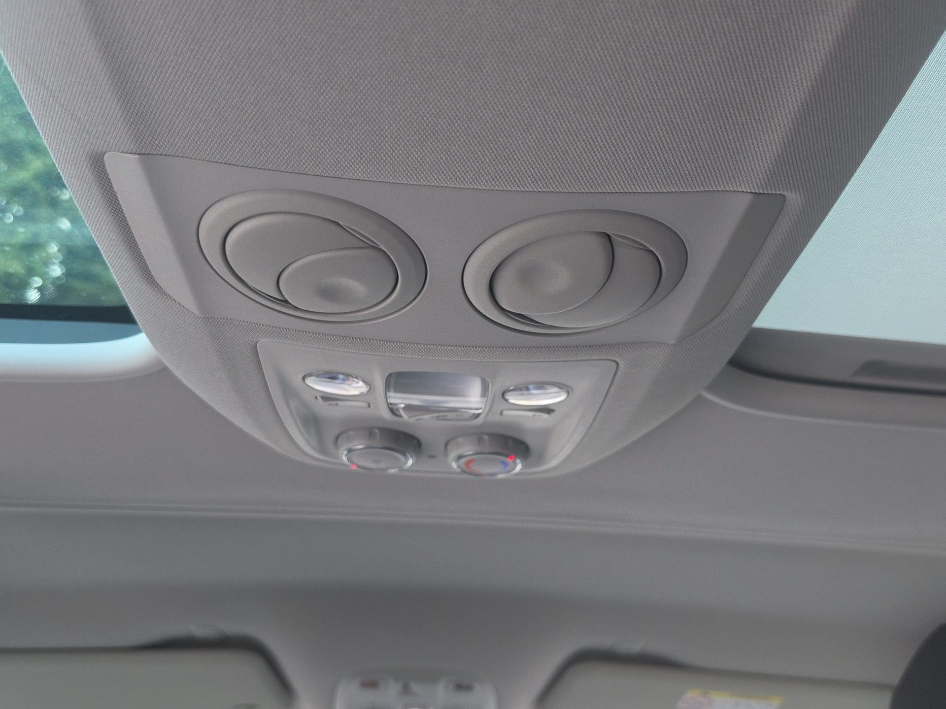 CITROEN Spacetourer 2.0 BlueHDi Shine M EAT-image-14