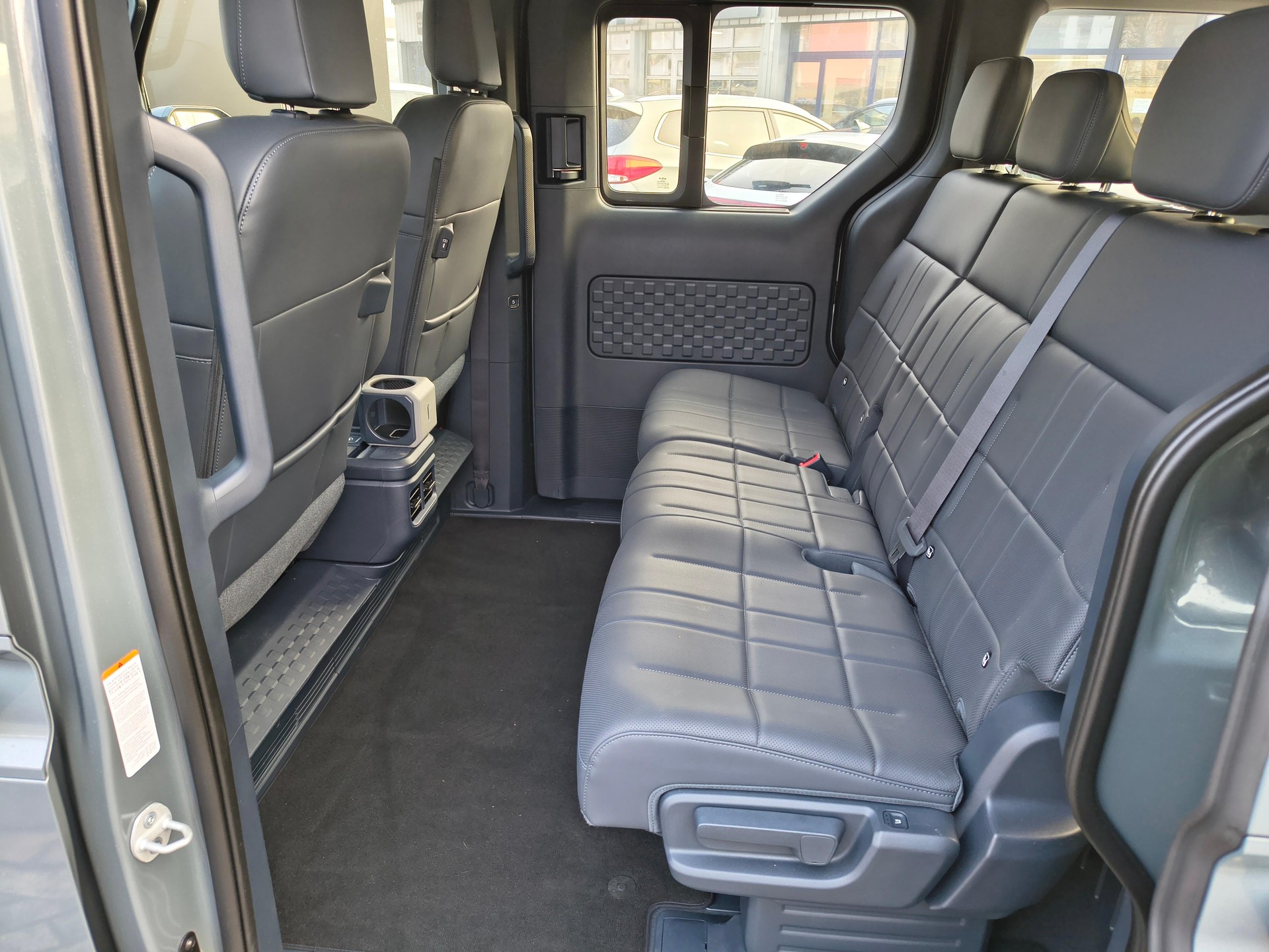 KIA PV5 Passenger 71.2 kWh Elite-image-8