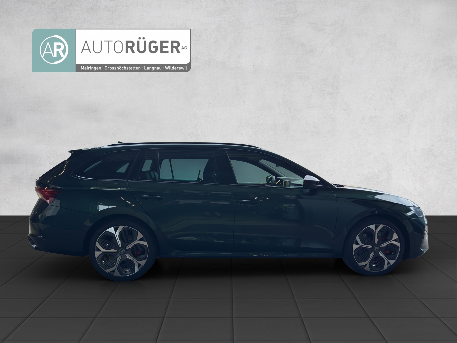 SKODA SKODA Octavia RS 30 Years Edition-image-14