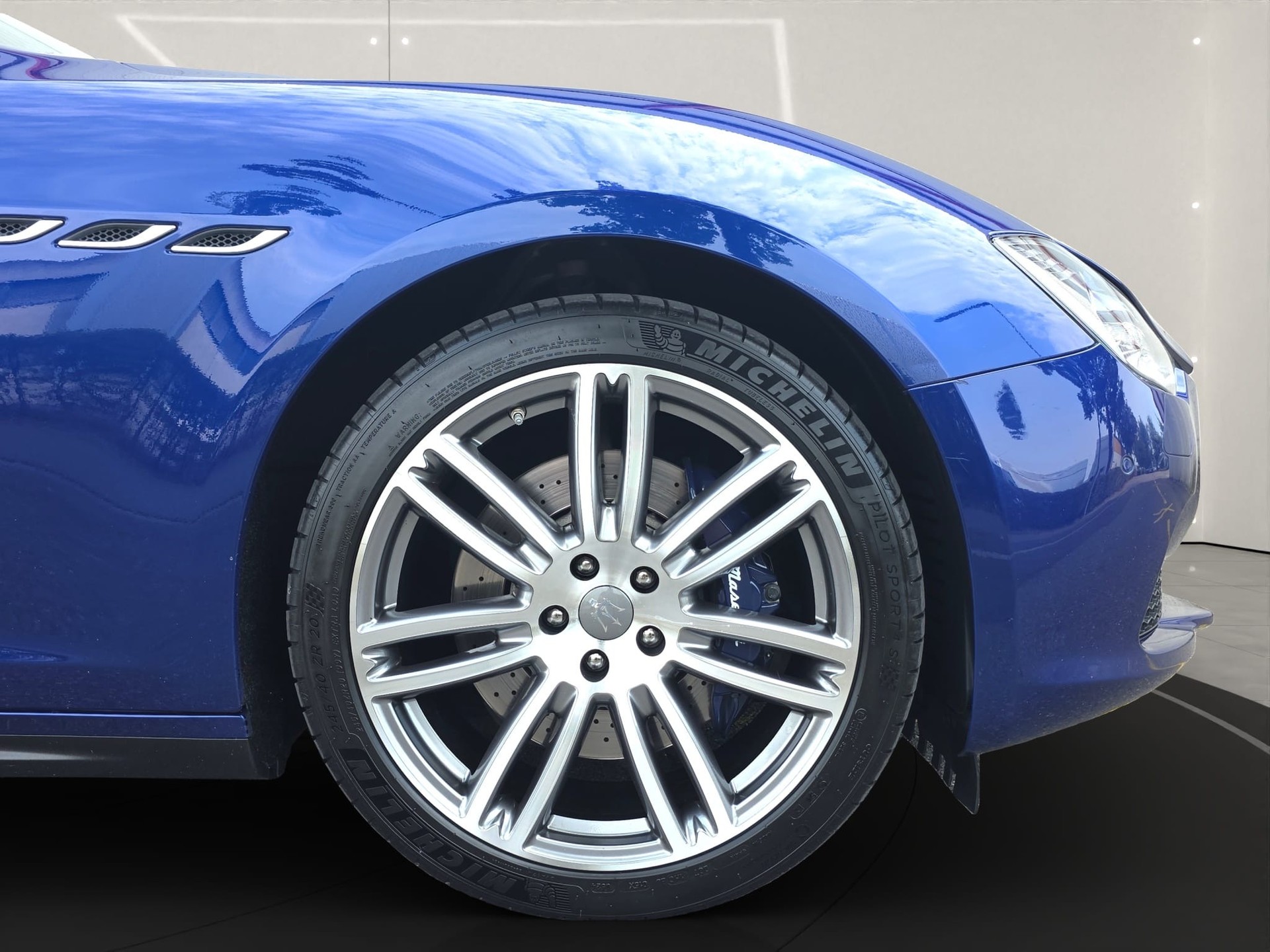 MASERATI Ghibli S Q4 3.0 V6 Automatica-image-14