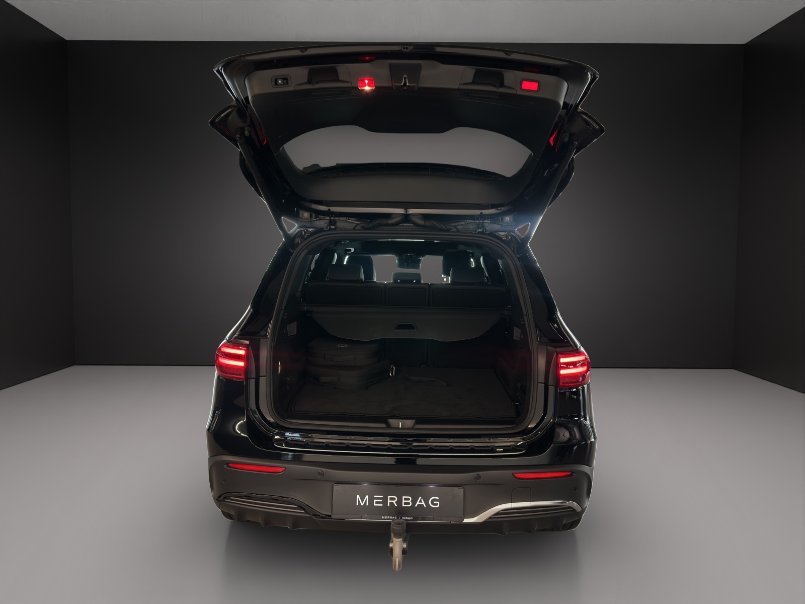 MERCEDES-BENZ EQB 350 AMG Line 4Matic-image-6