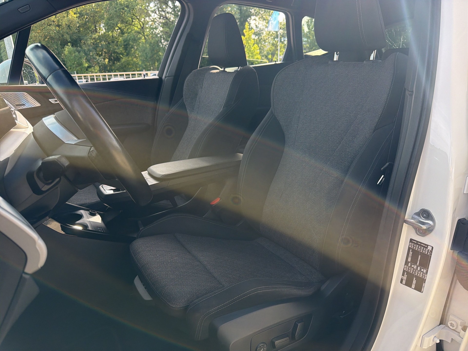 BMW 218d Active Tourer DKG-image-8