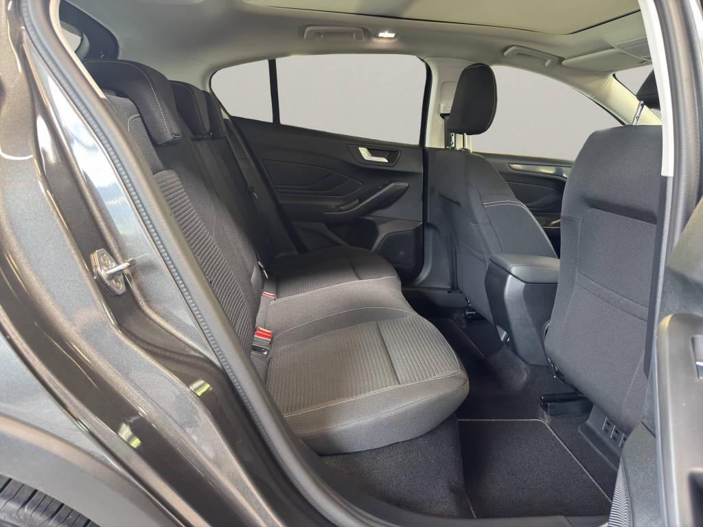 FORD Focus 1.0i EcoB Hybrid 155 Active X-image-9