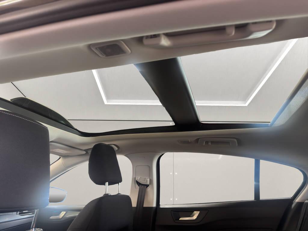 FORD Focus 1.0i EcoB Hybrid 155 Active X-image-16