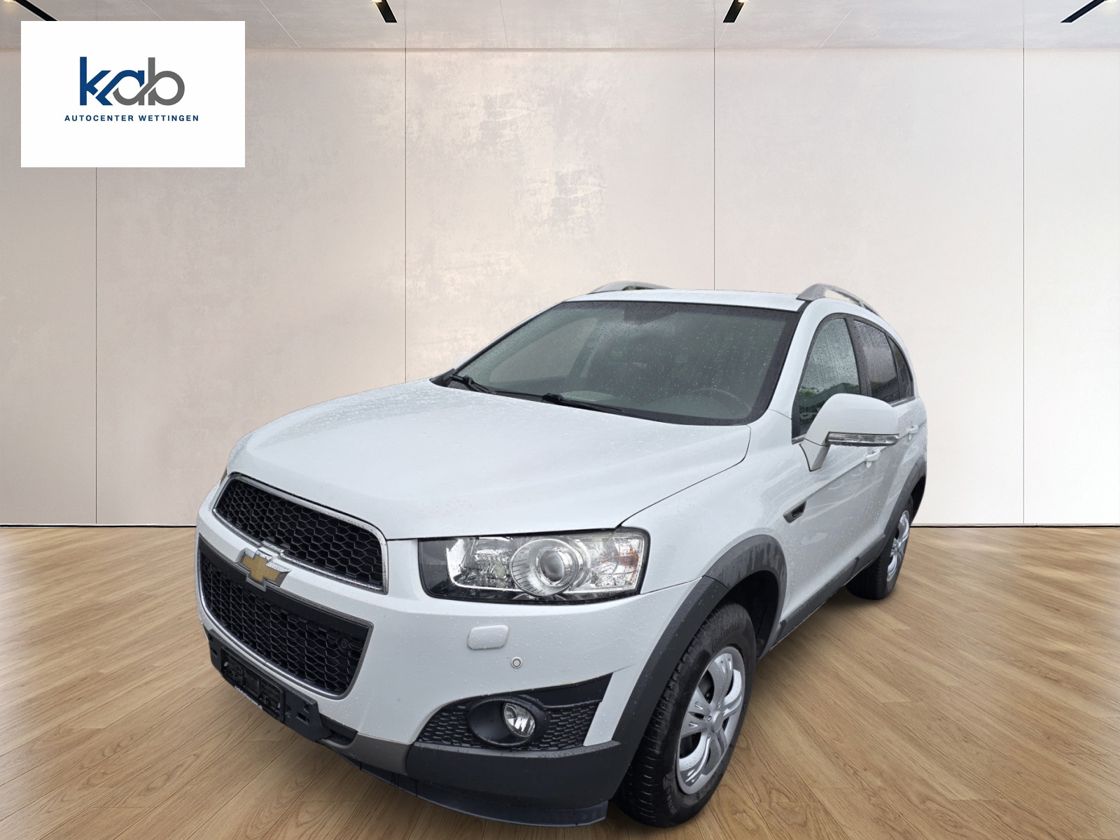 CHEVROLET Captiva 2.4 100 Anniversary 4WD Automatic-image-0