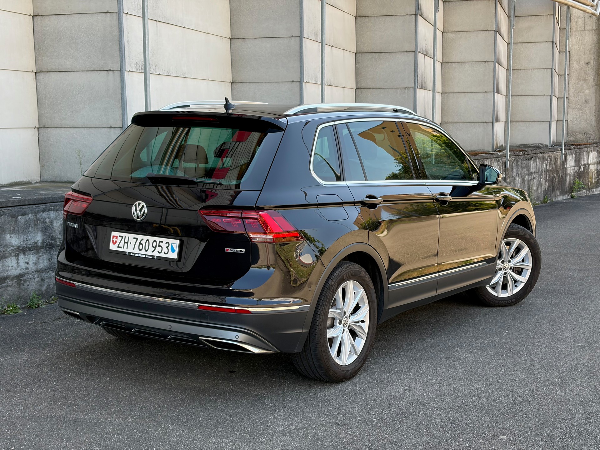 VW 2.0 TSI Highline DSG-image-1