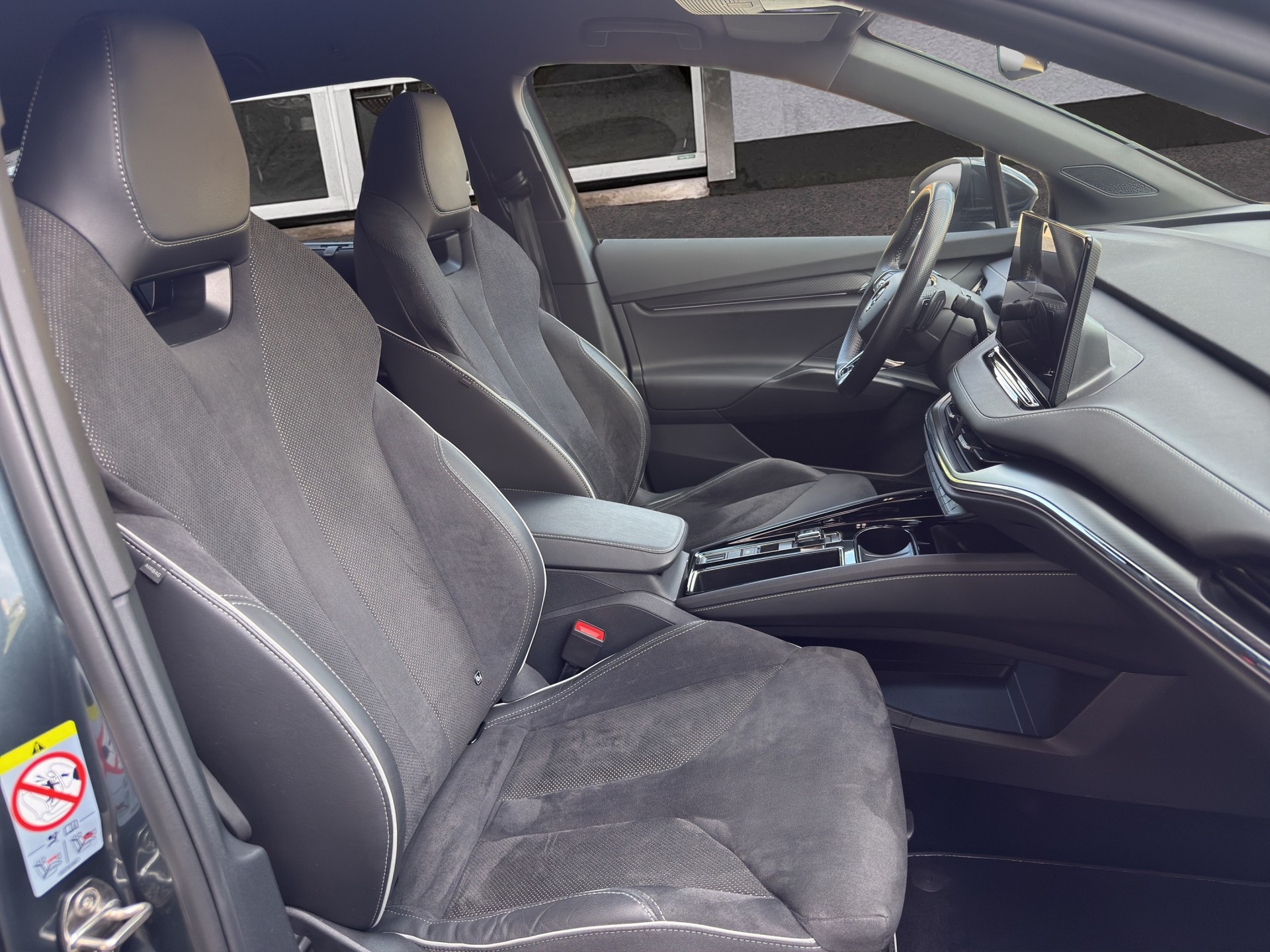SKODA Enyaq iV 80x SportLine-image-17