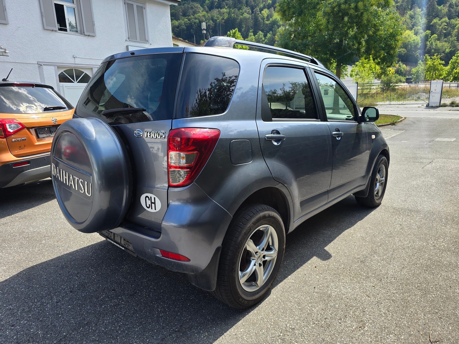 DAIHATSU Terios 1.5 16V 4WD-image-1