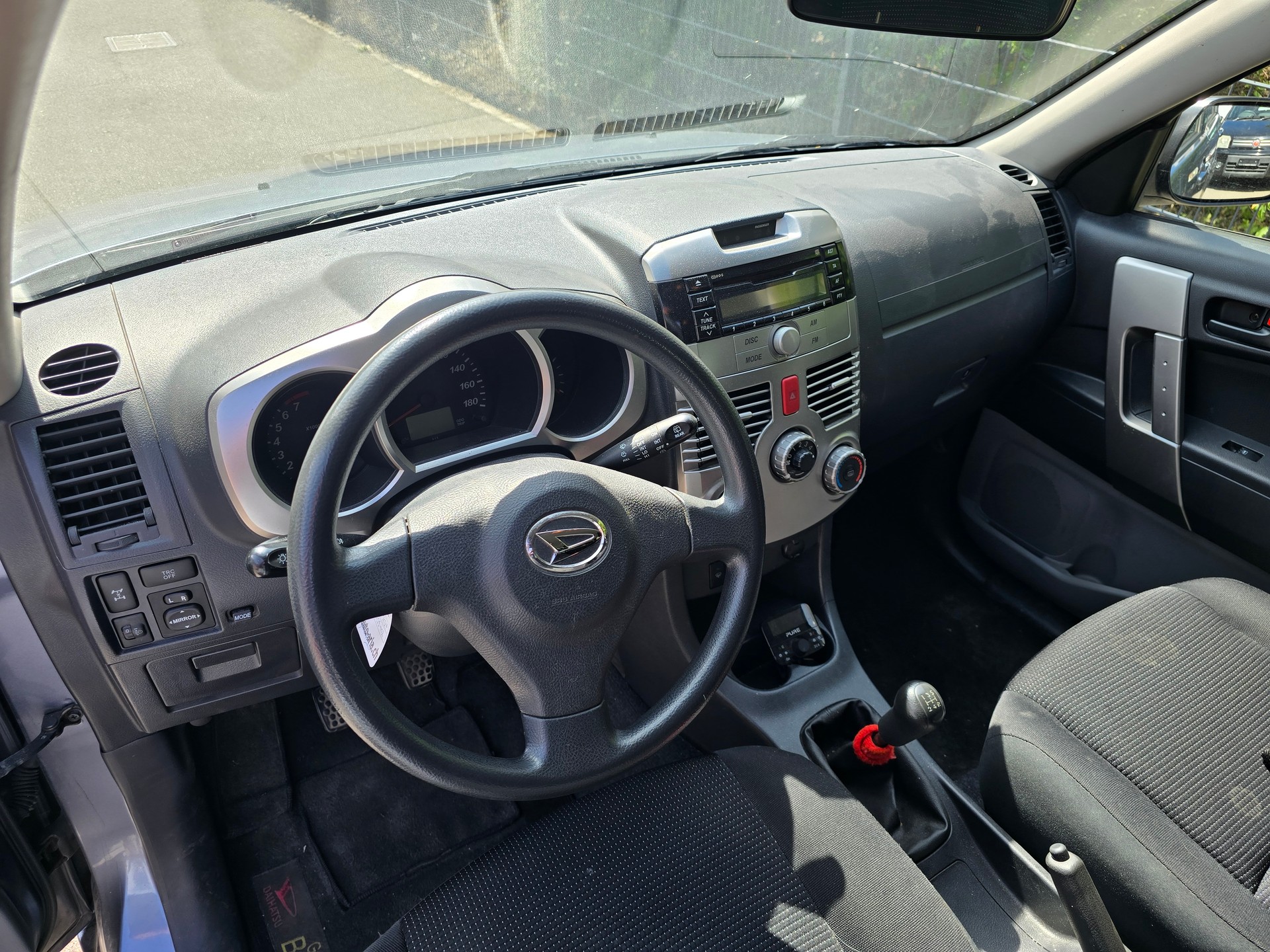 DAIHATSU Terios 1.5 16V 4WD-image-9