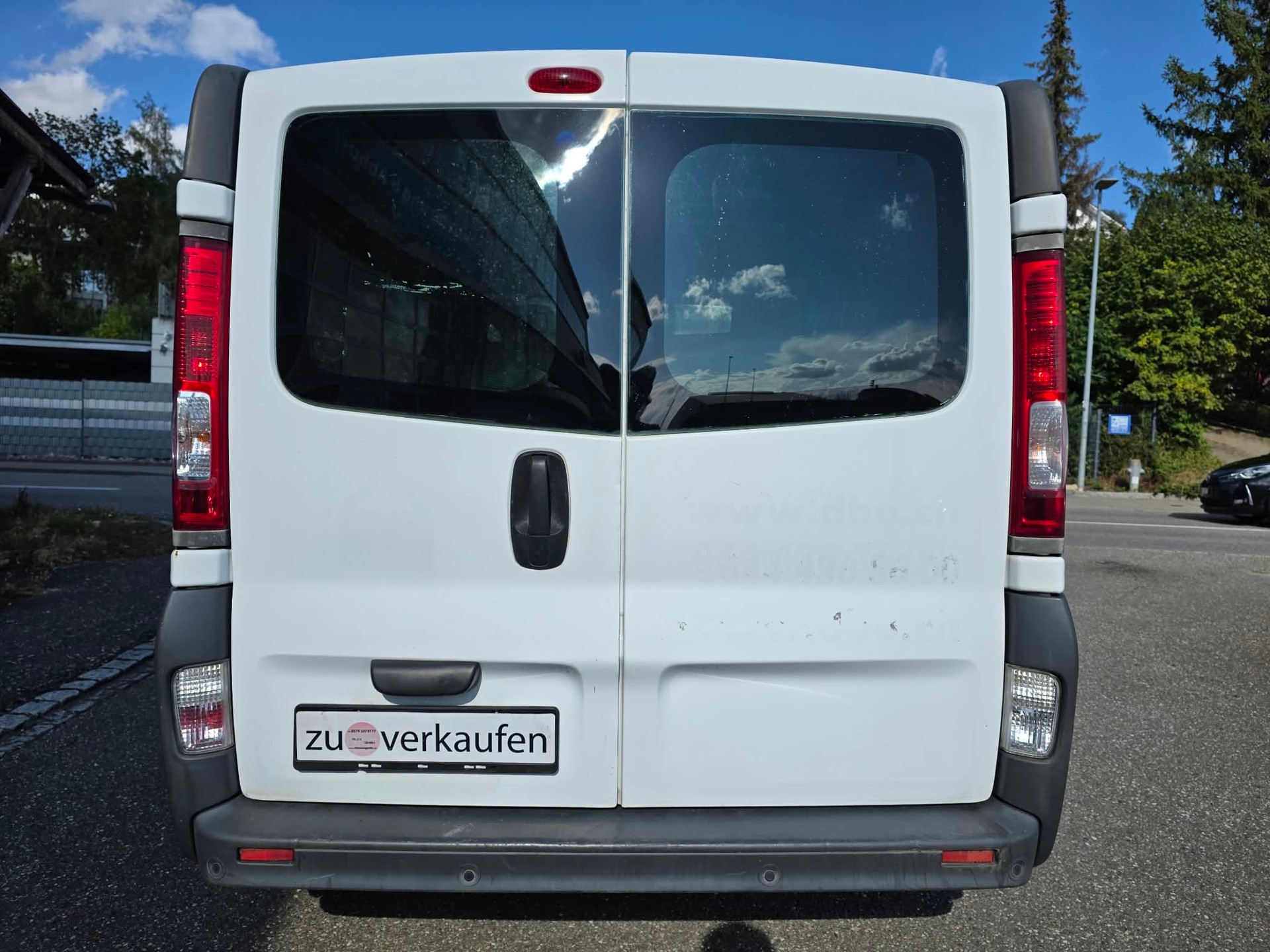 RENAULT Trafic 2.0 dCi 115 2.9t L2H1-image-4
