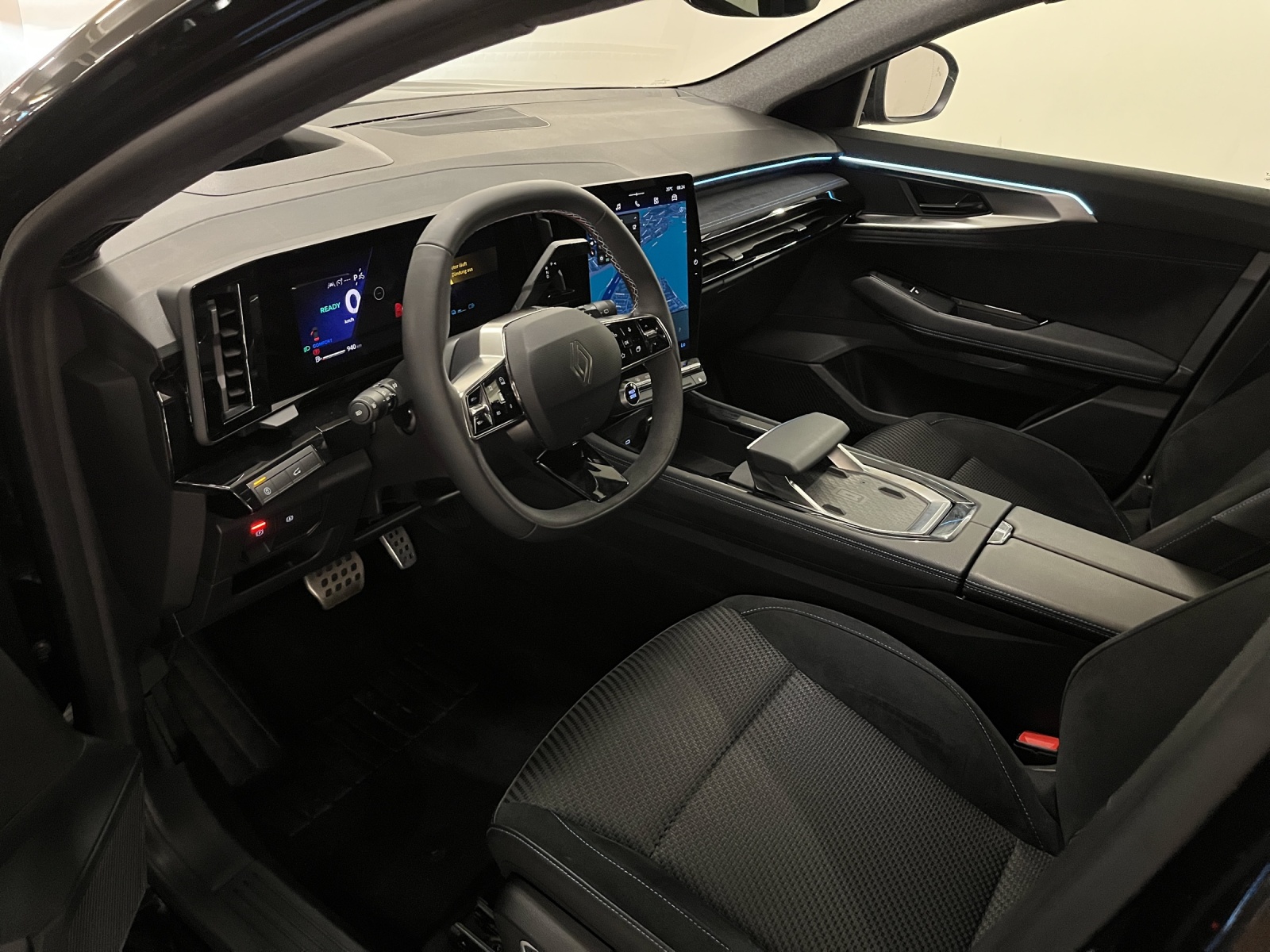 RENAULT Espace 1.2 E-Tech esprit Alpine-image-6
