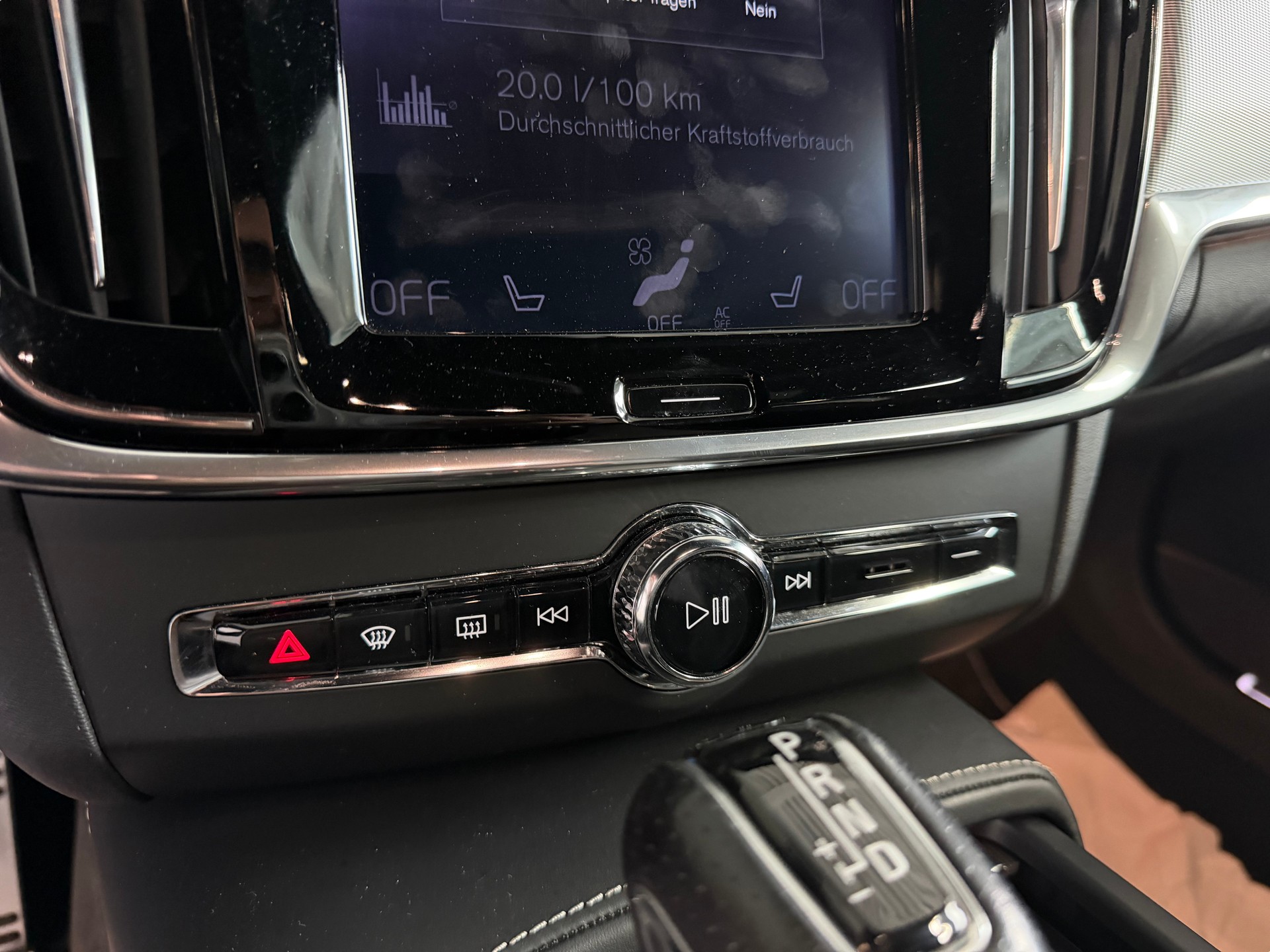 VOLVO S90 D5 AWD R-Design Geartronic Powerpulse | Frisch MFK | Zahnriemen ers. | Ab Service | CH-Auto-image-16