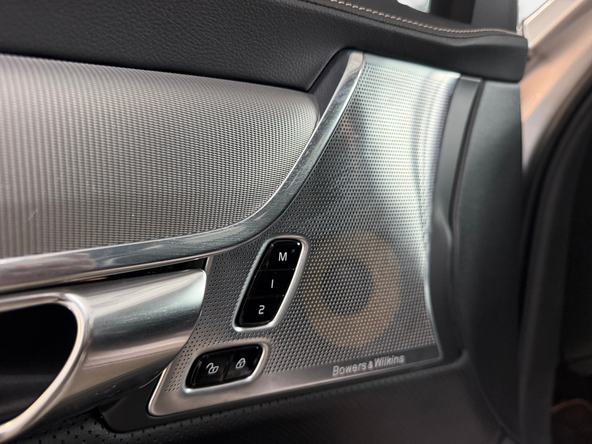 VOLVO S90 D5 AWD R-Design Geartronic Powerpulse | Frisch MFK | Zahnriemen ers. | Ab Service | CH-Auto-image-12