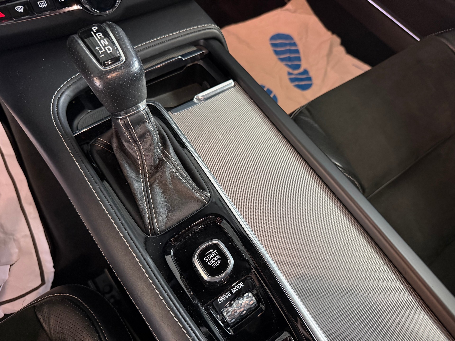 VOLVO S90 D5 AWD R-Design Geartronic Powerpulse | Frisch MFK | Zahnriemen ers. | Ab Service | CH-Auto-image-15