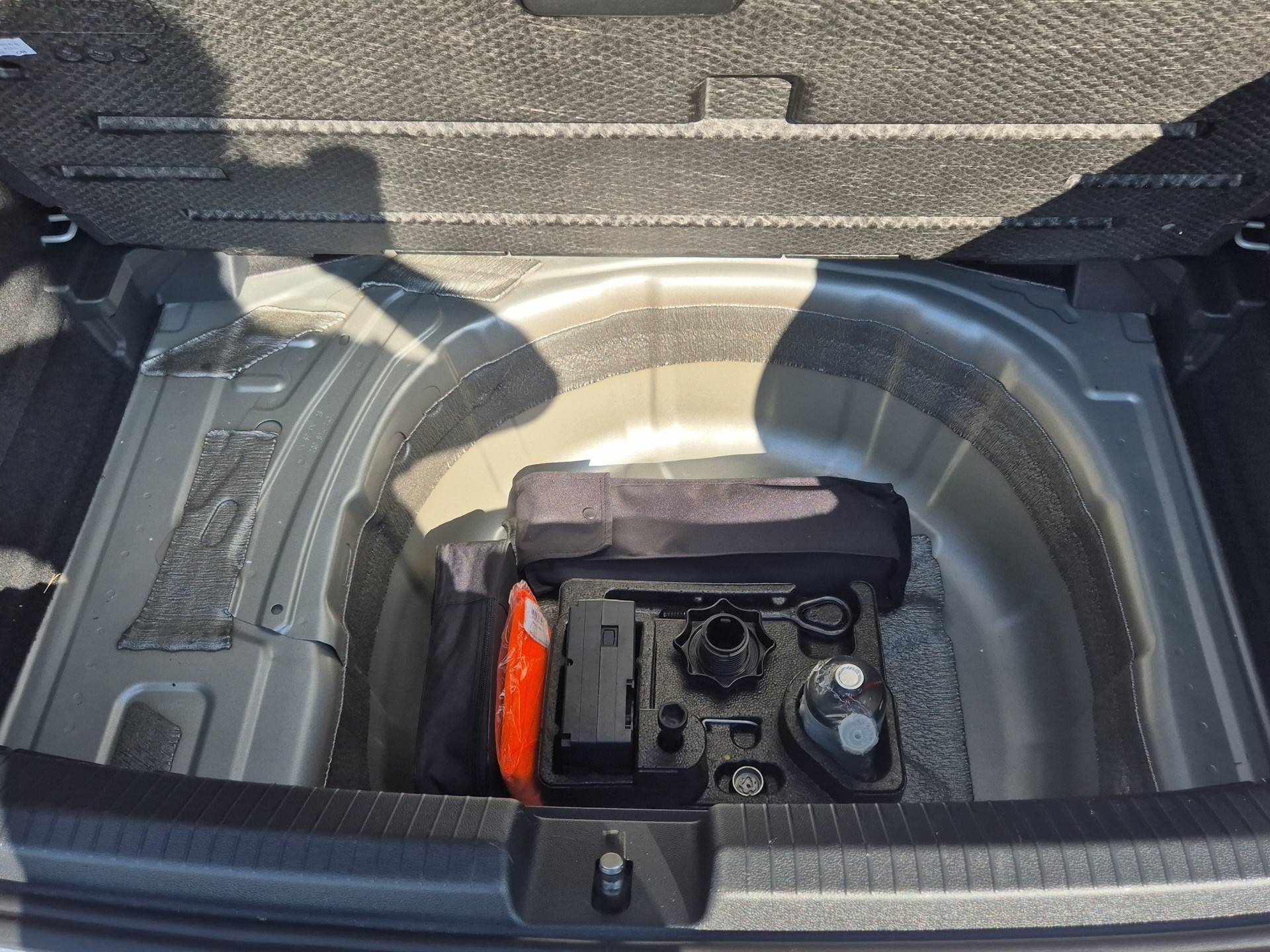 VW Polo 1.0 TSI 110 Life DSG-image-18