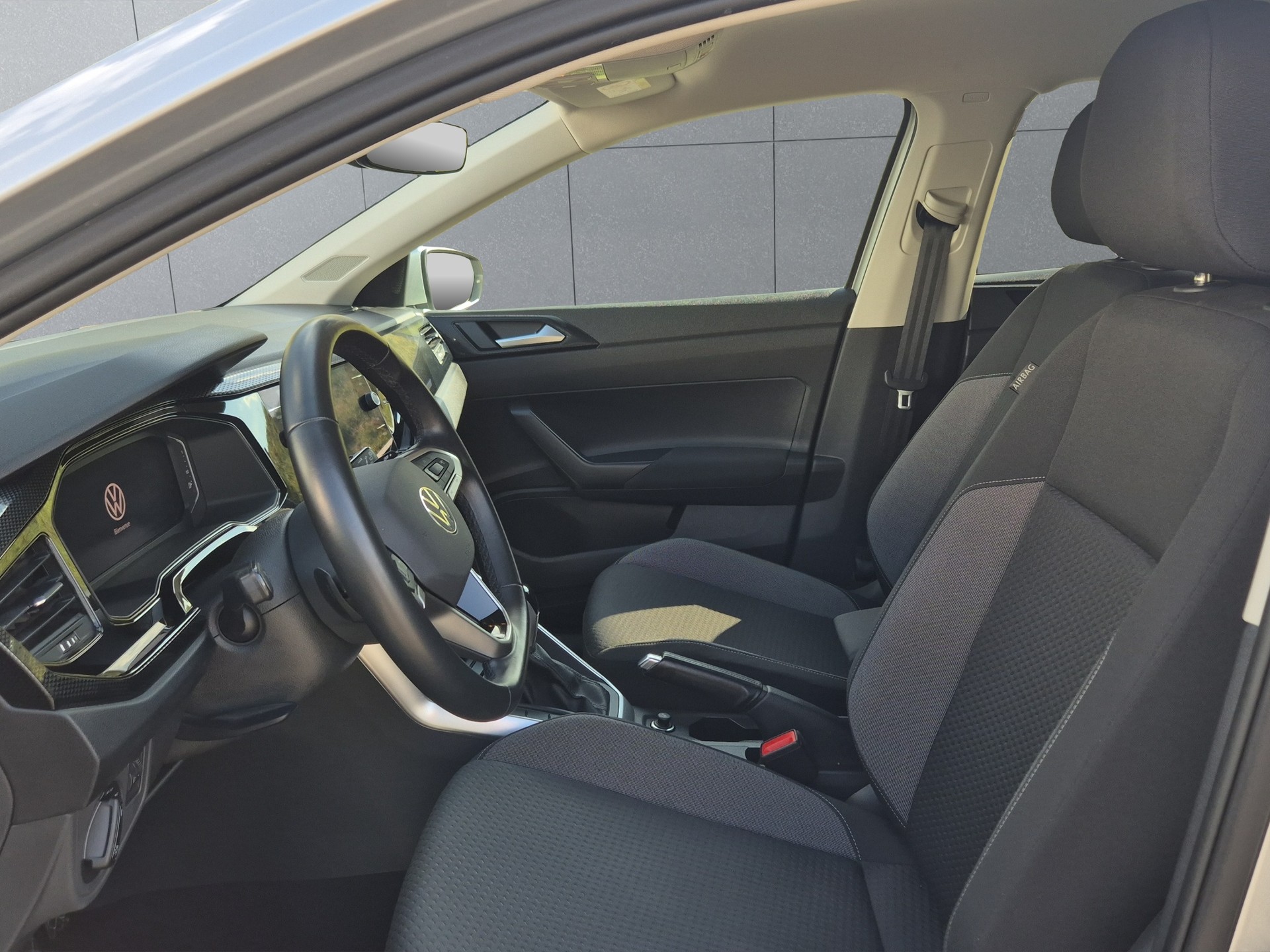 VW Polo 1.0 TSI 110 Life DSG-image-8
