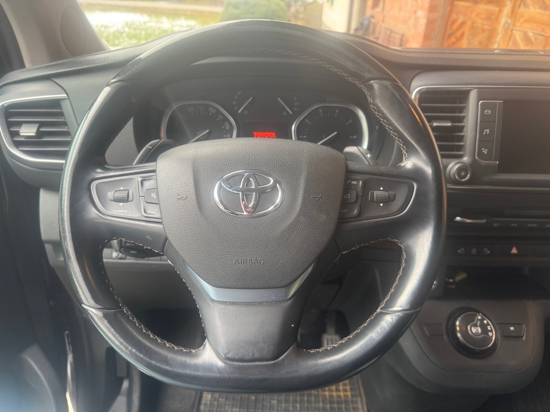TOYOTA Proace Verso 2.0 D L2-image-3