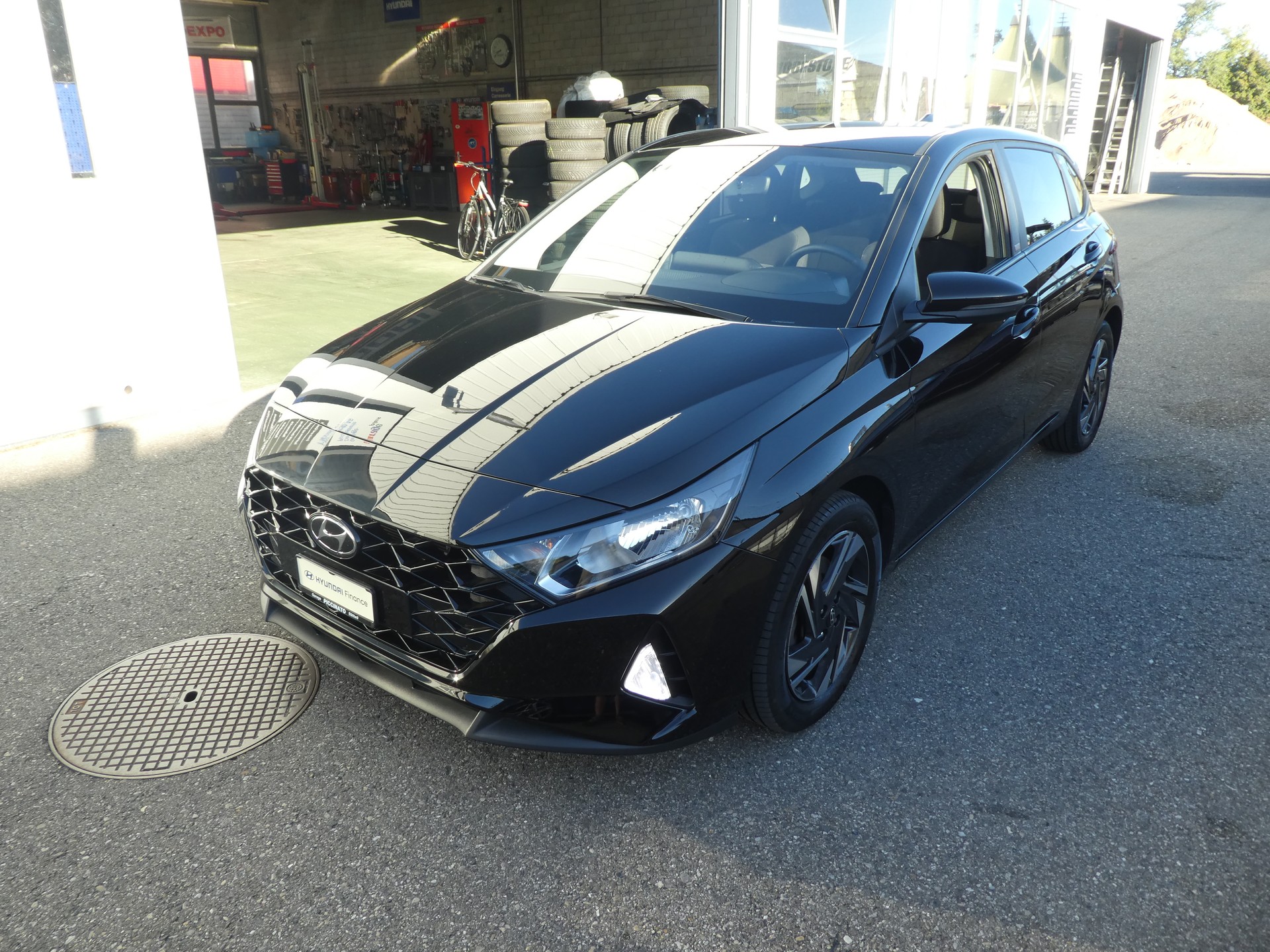 HYUNDAI i20 1.0 T-GDi Amplia DCT-image-0