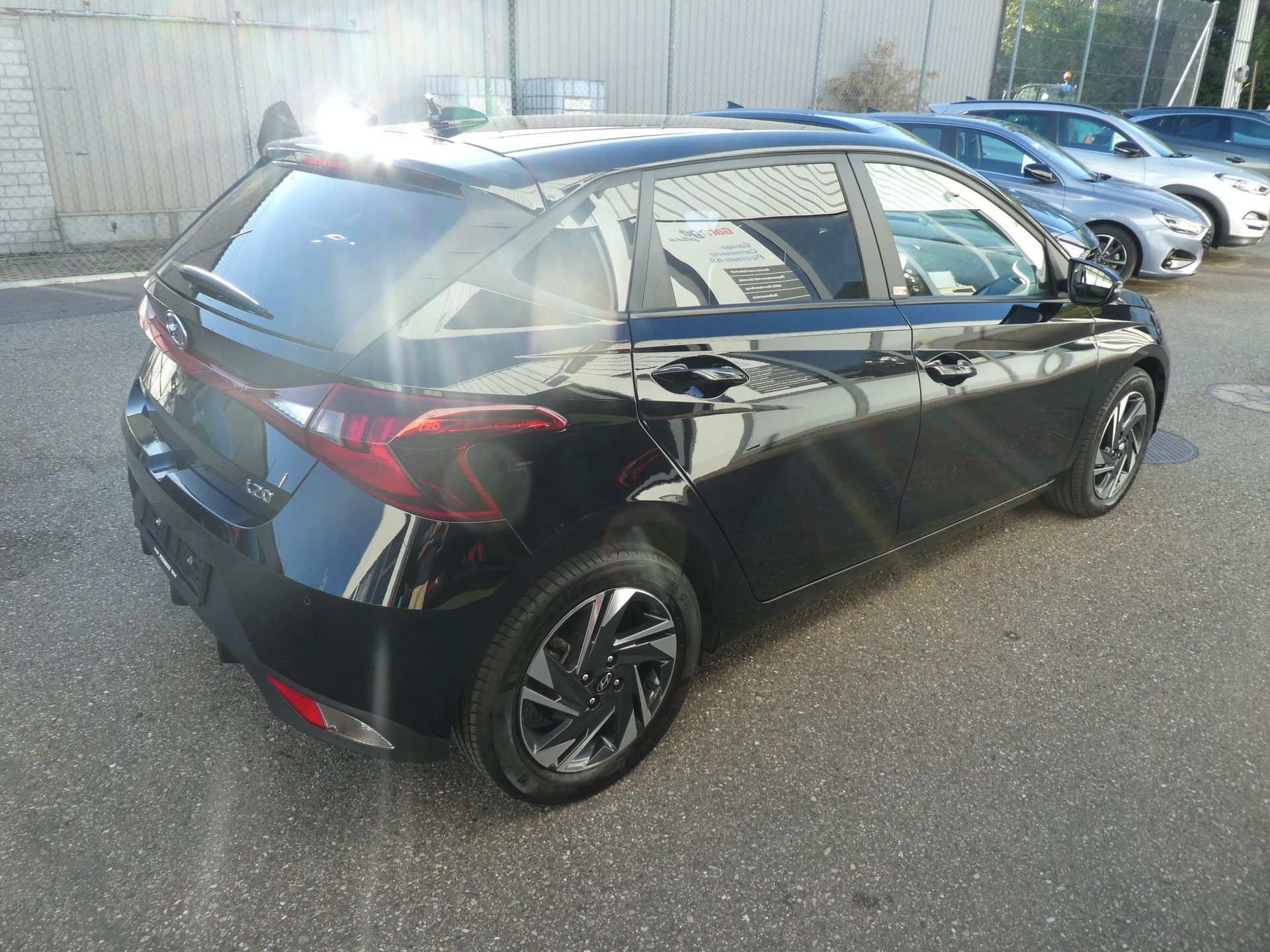 HYUNDAI i20 1.0 T-GDi Amplia DCT-image-3