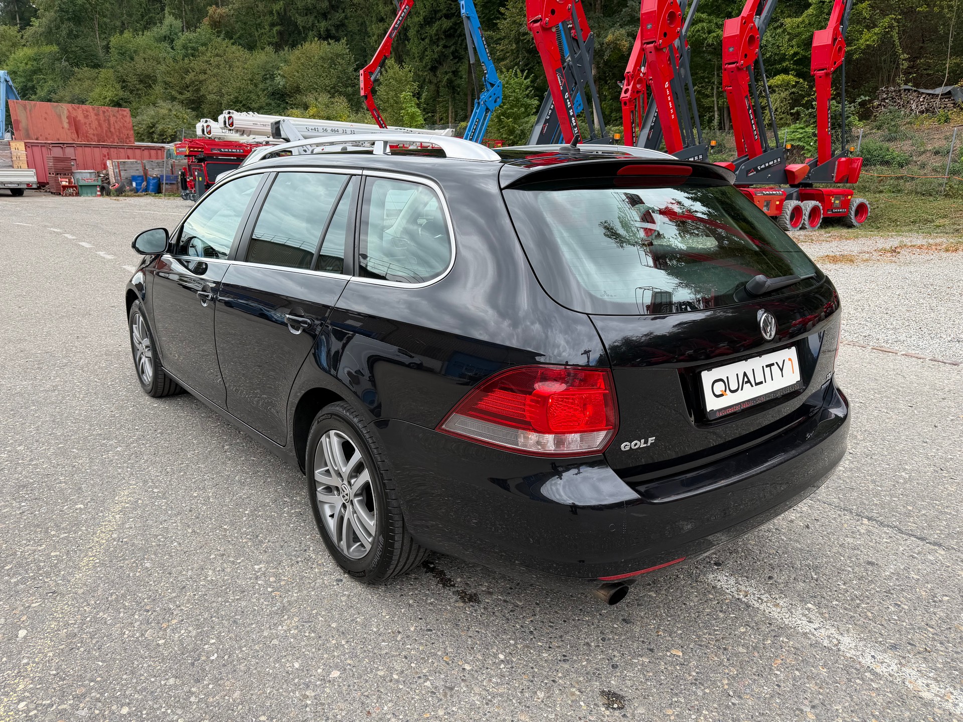 VW Golf Variant 1.2 TSI BMT Trendline-image-5