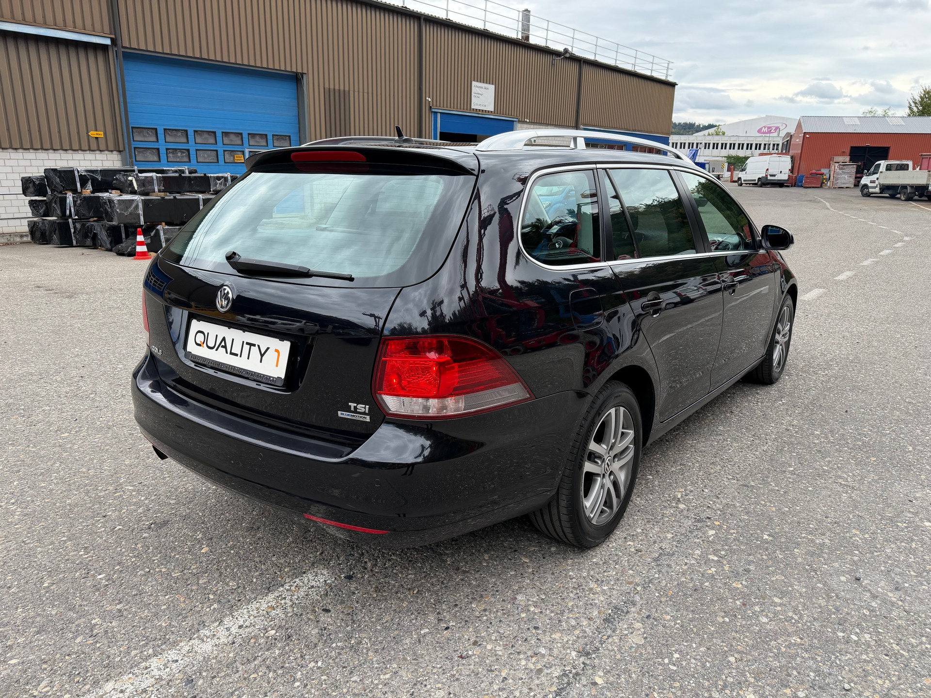 VW Golf Variant 1.2 TSI BMT Trendline-image-3