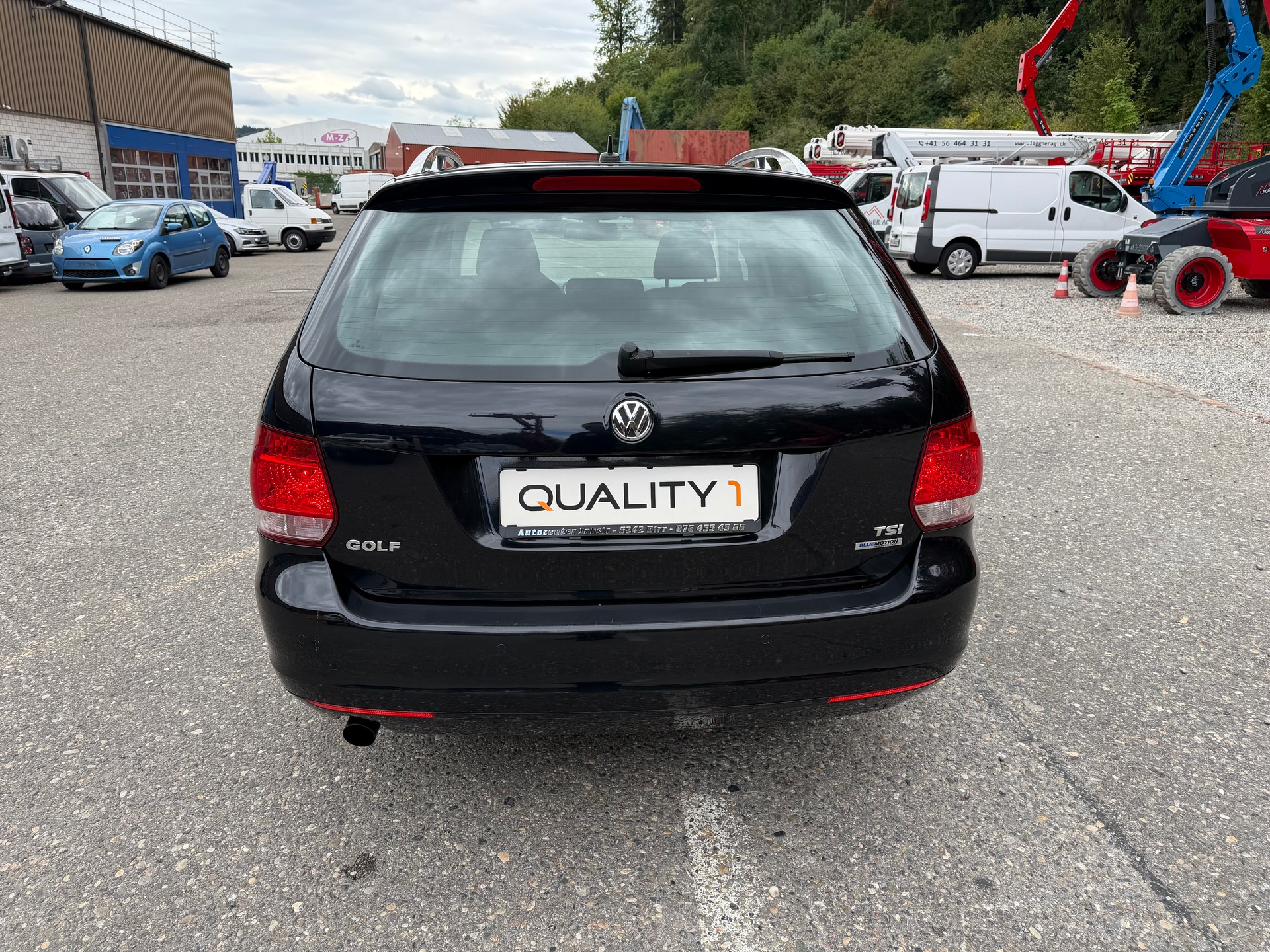 VW Golf Variant 1.2 TSI BMT Trendline-image-4