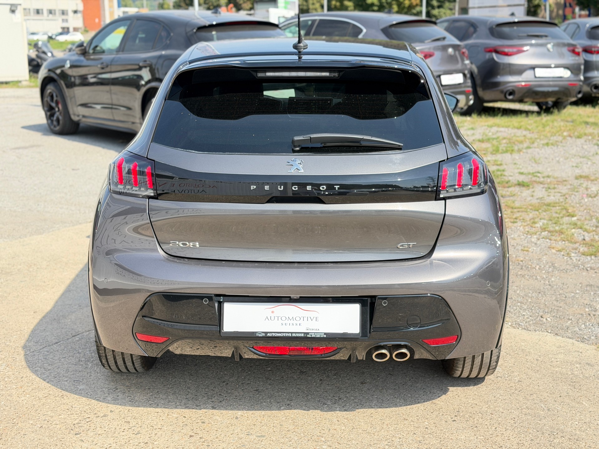 PEUGEOT 208 1.2 PureTech GT EAT8-image-6