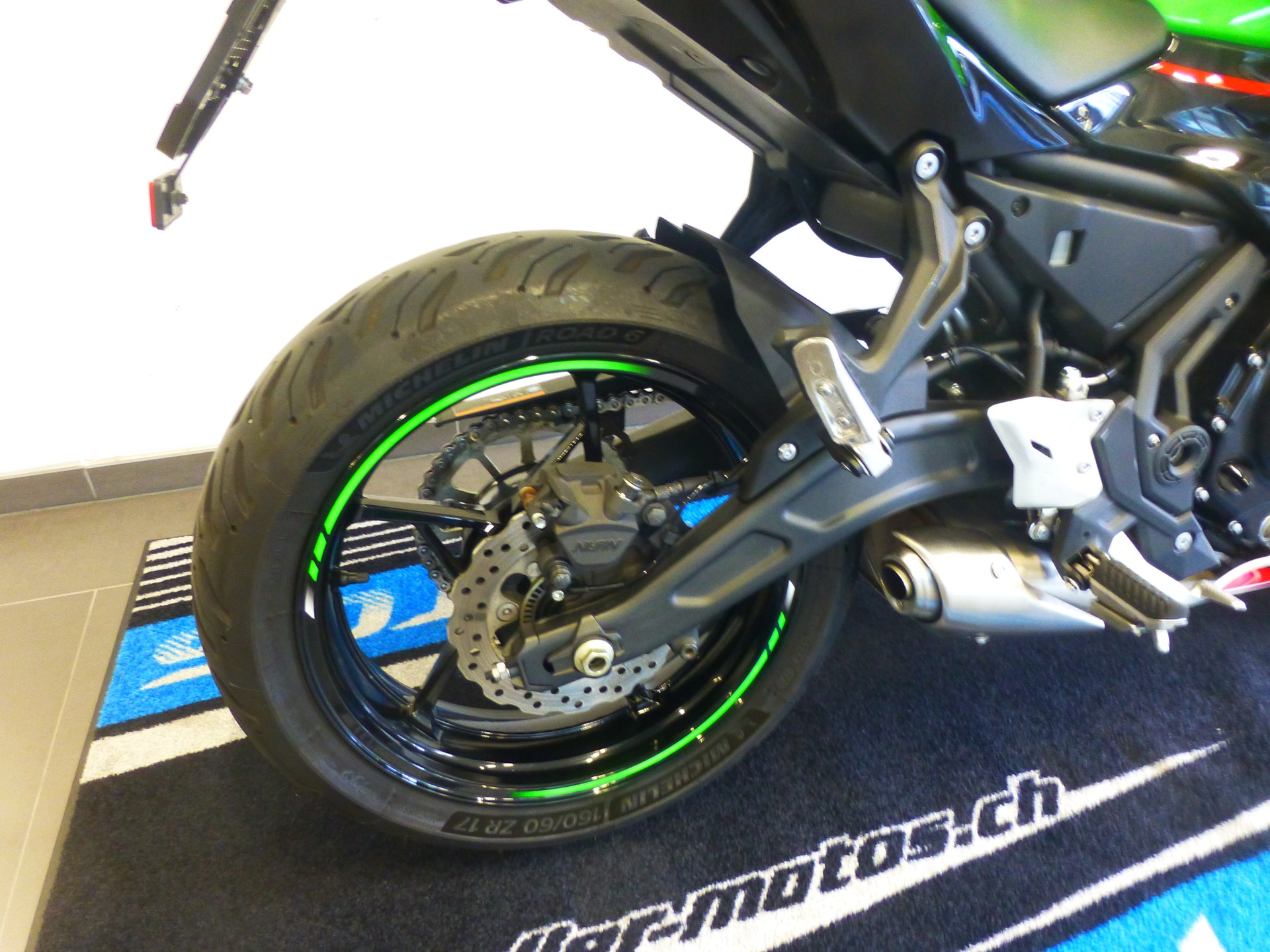 KAWASAKI Ninja 650-image-6