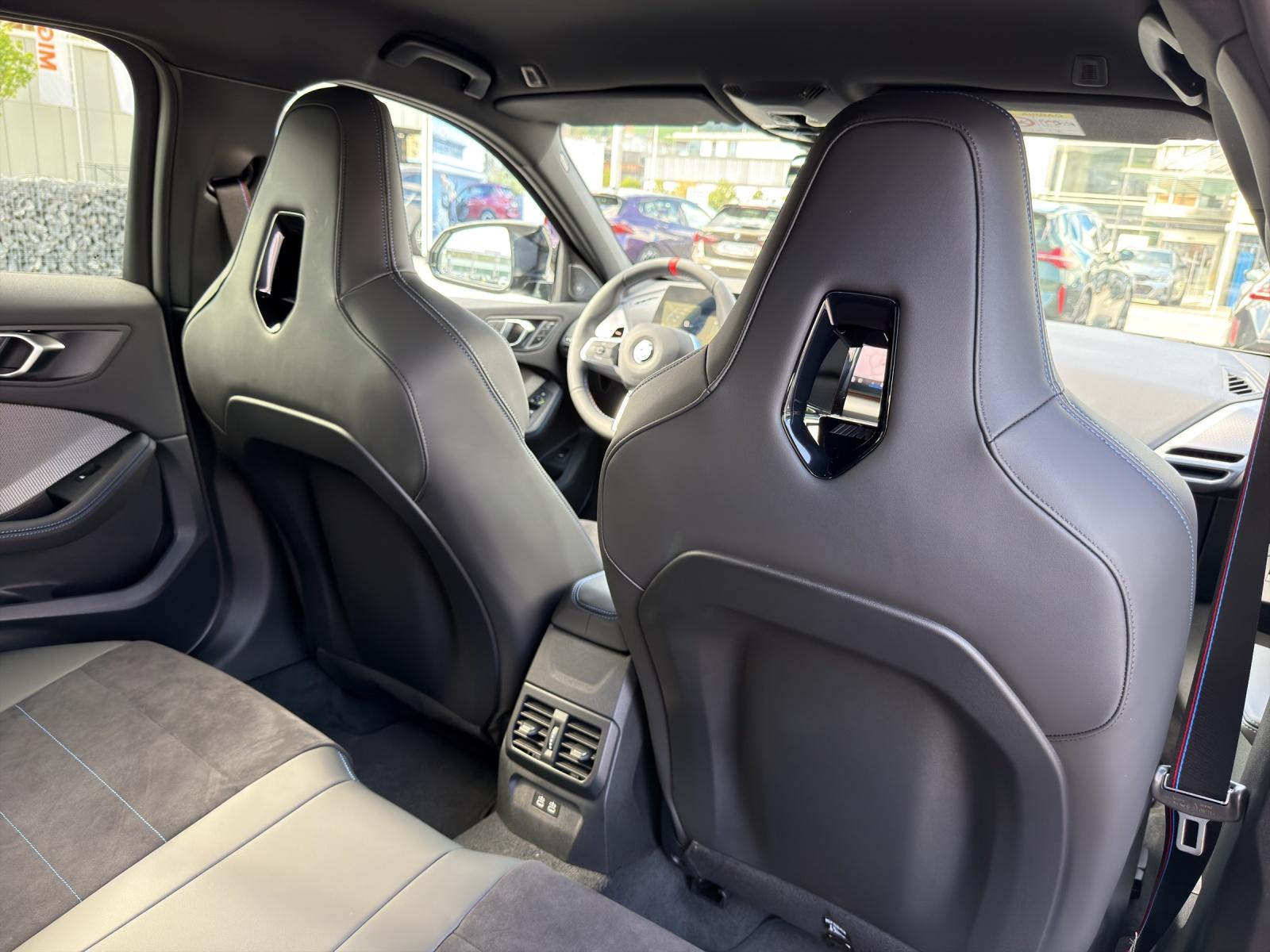 BMW M135i xDrive-image-19