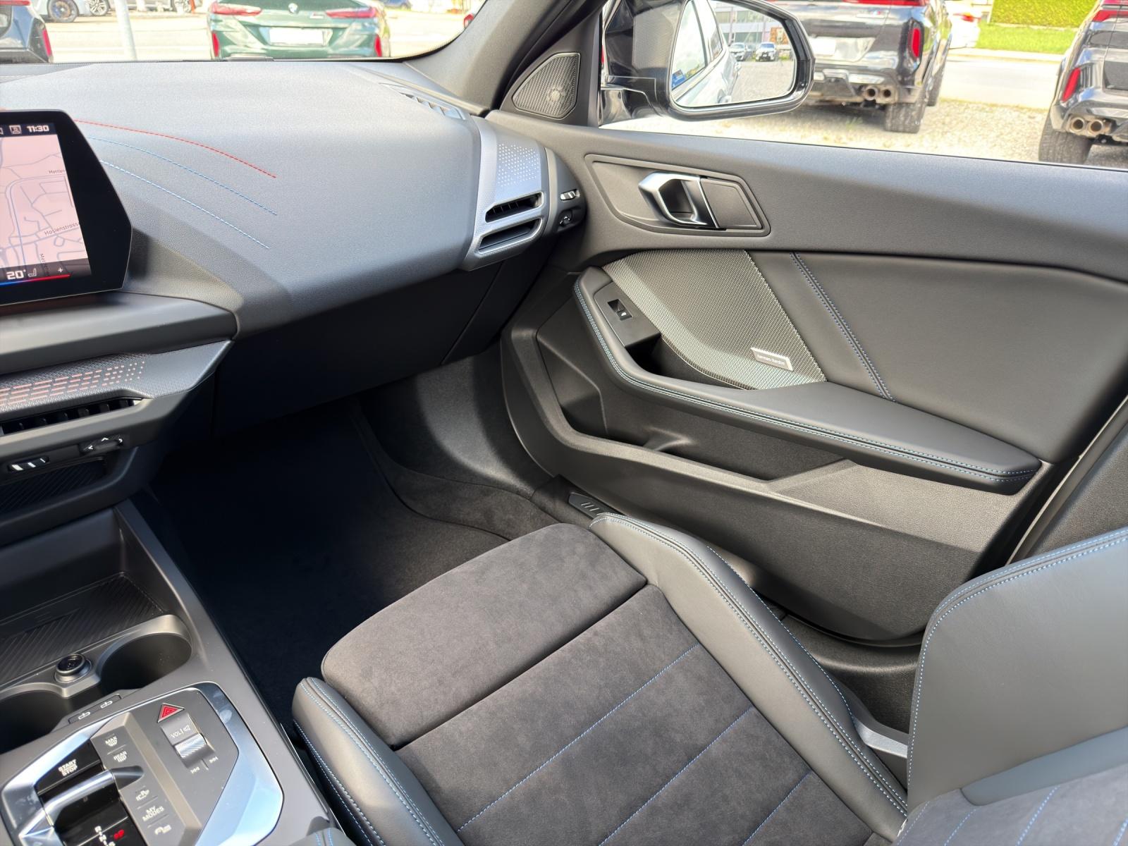 BMW M135i xDrive-image-17