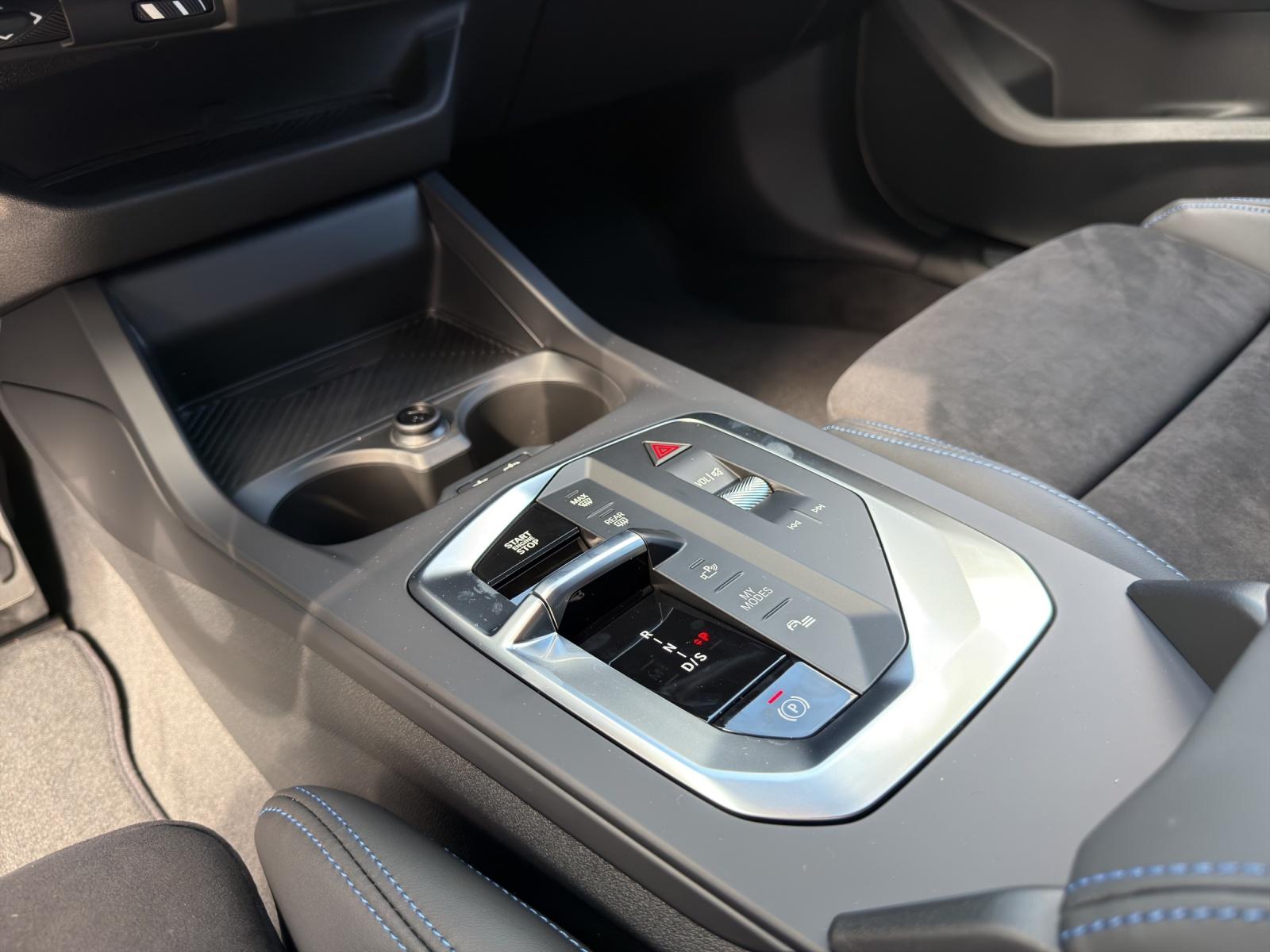 BMW M135i xDrive-image-27