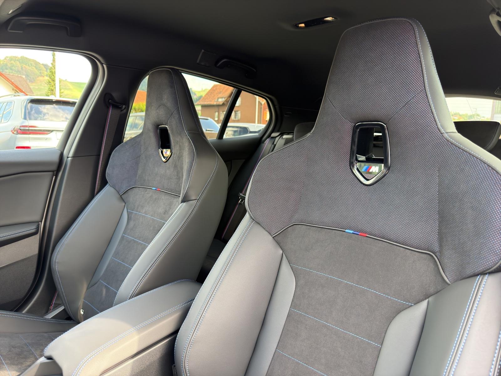 BMW M135i xDrive-image-21