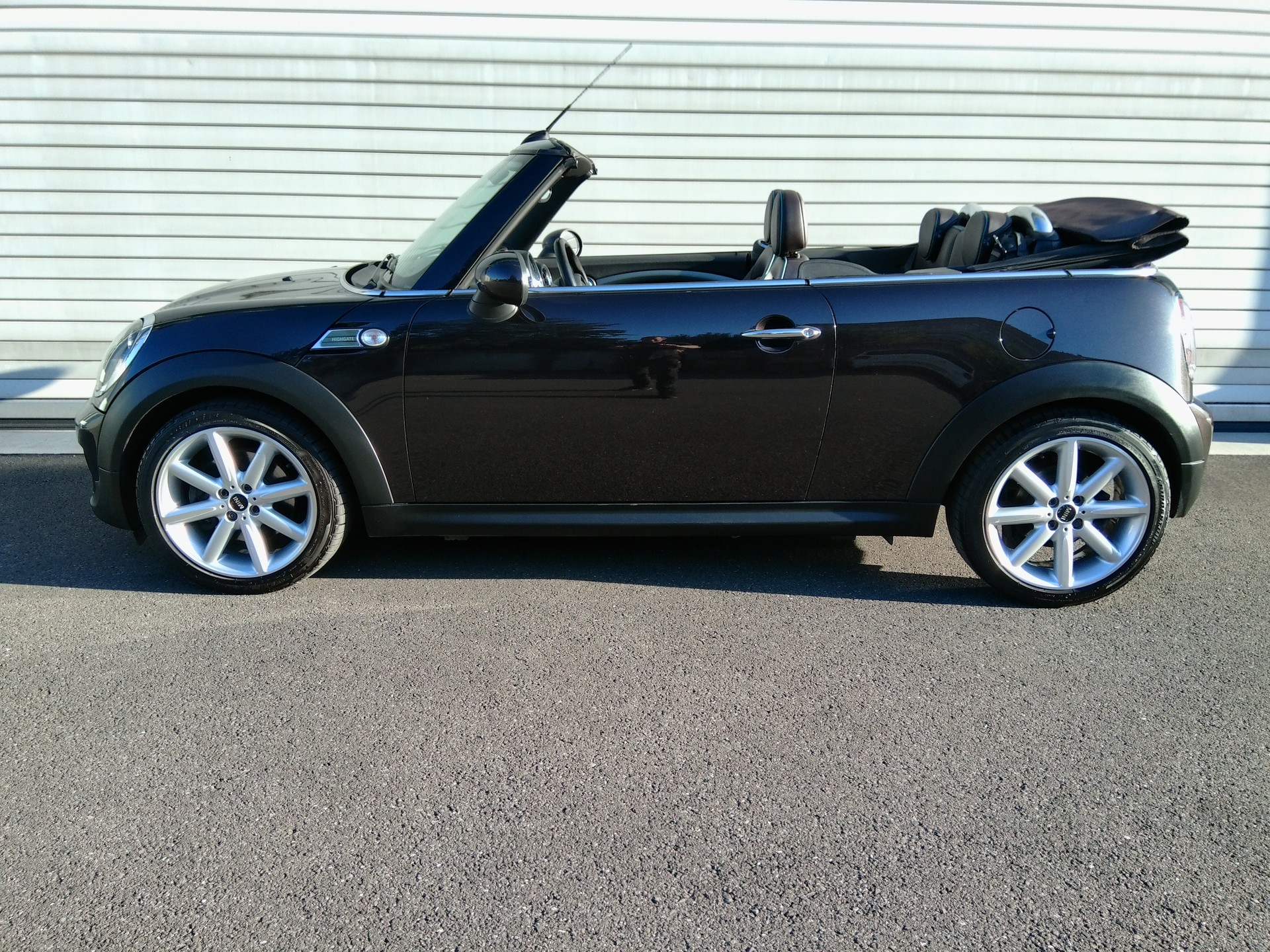 MINI Cooper S Cabriolet-image-4