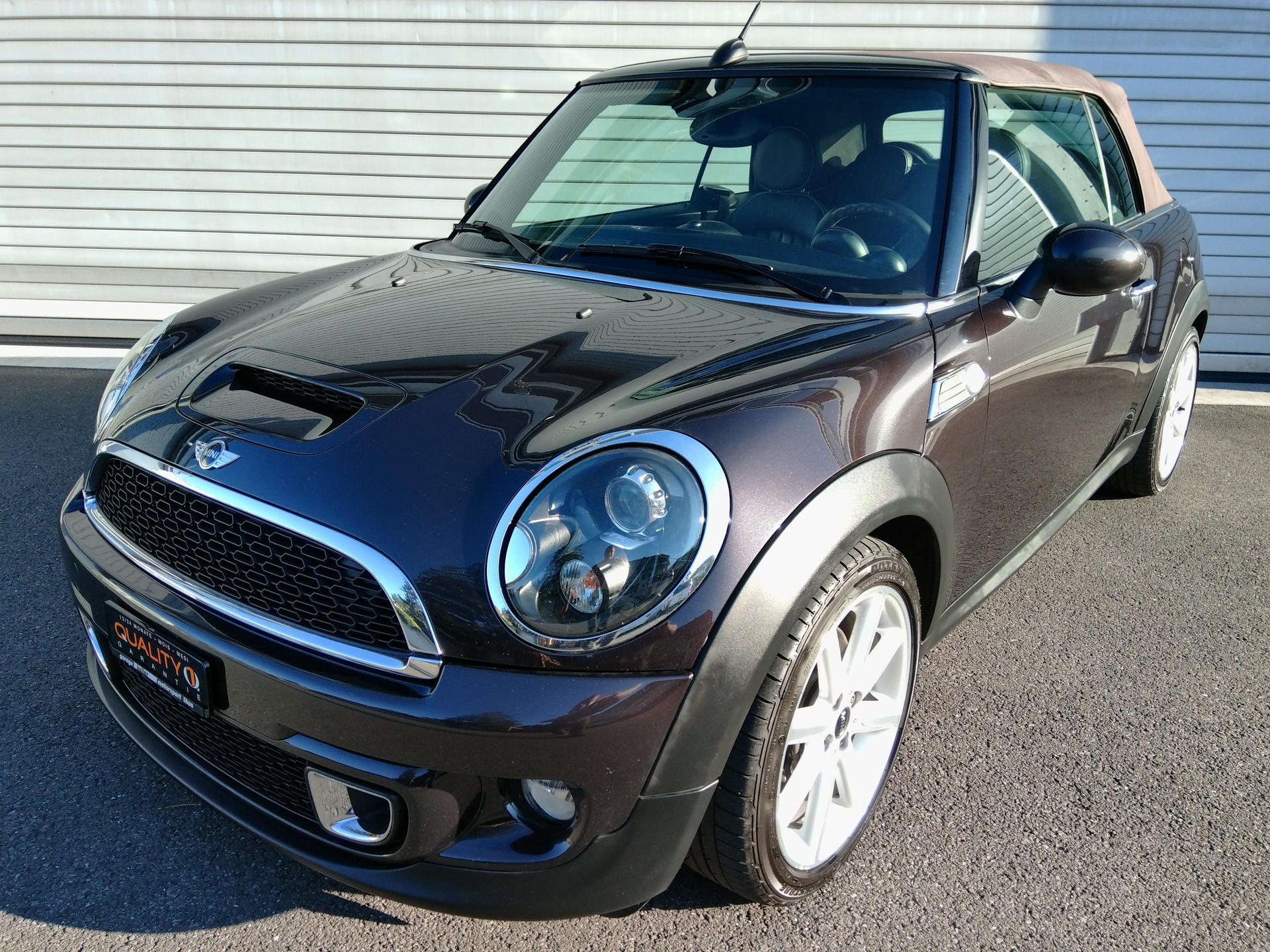 MINI Cooper S Cabriolet-image-0