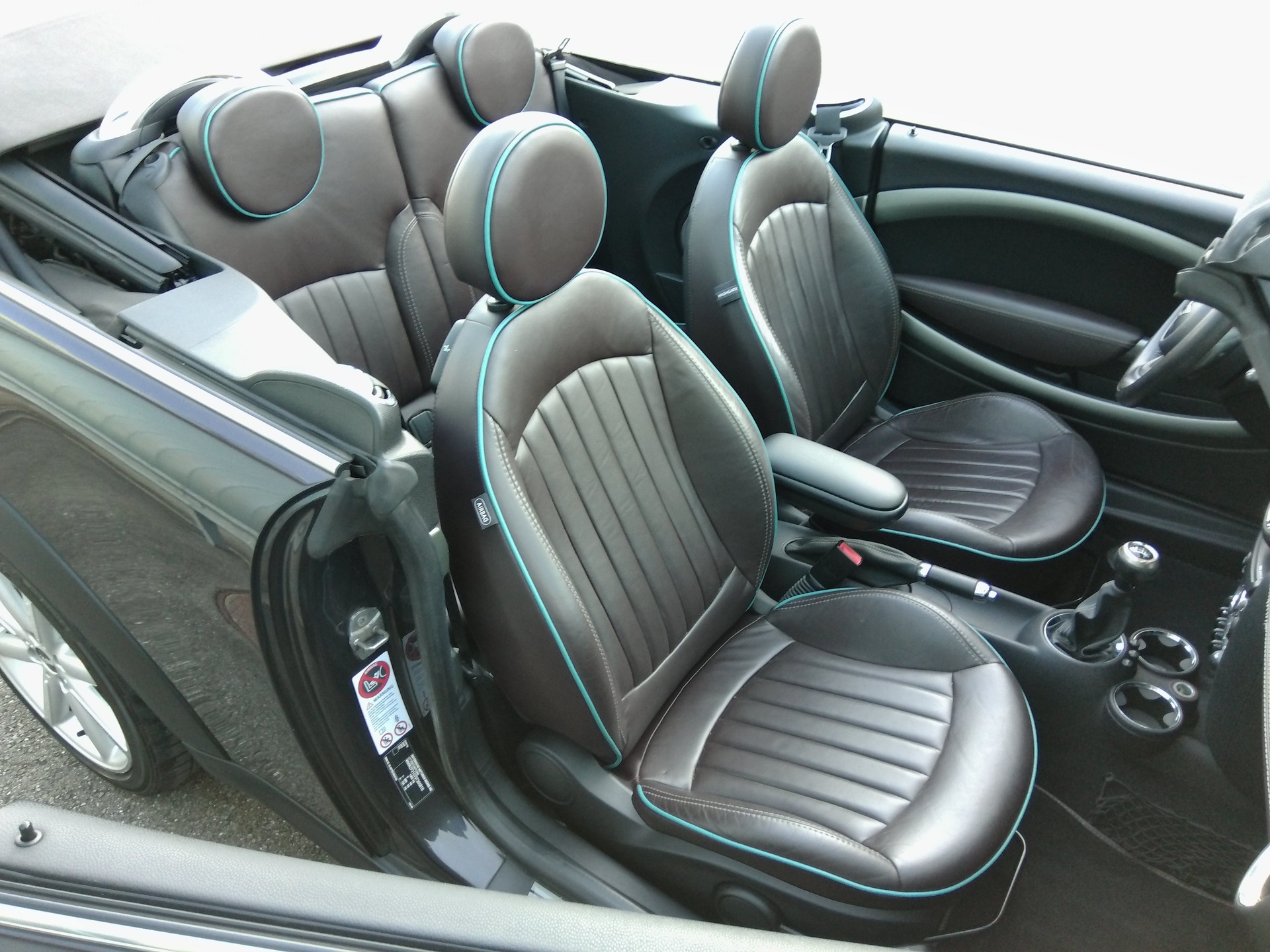 MINI Cooper S Cabriolet-image-11