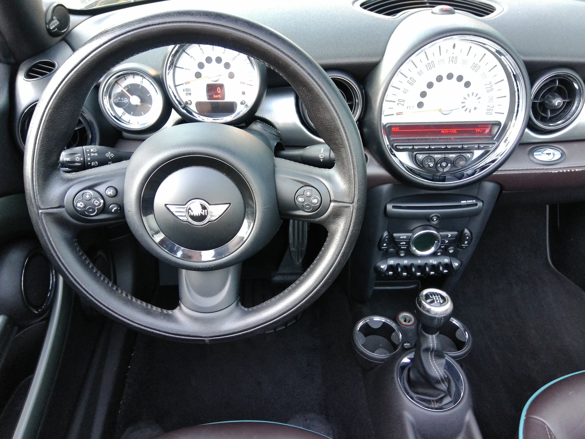 MINI Cooper S Cabriolet-image-7