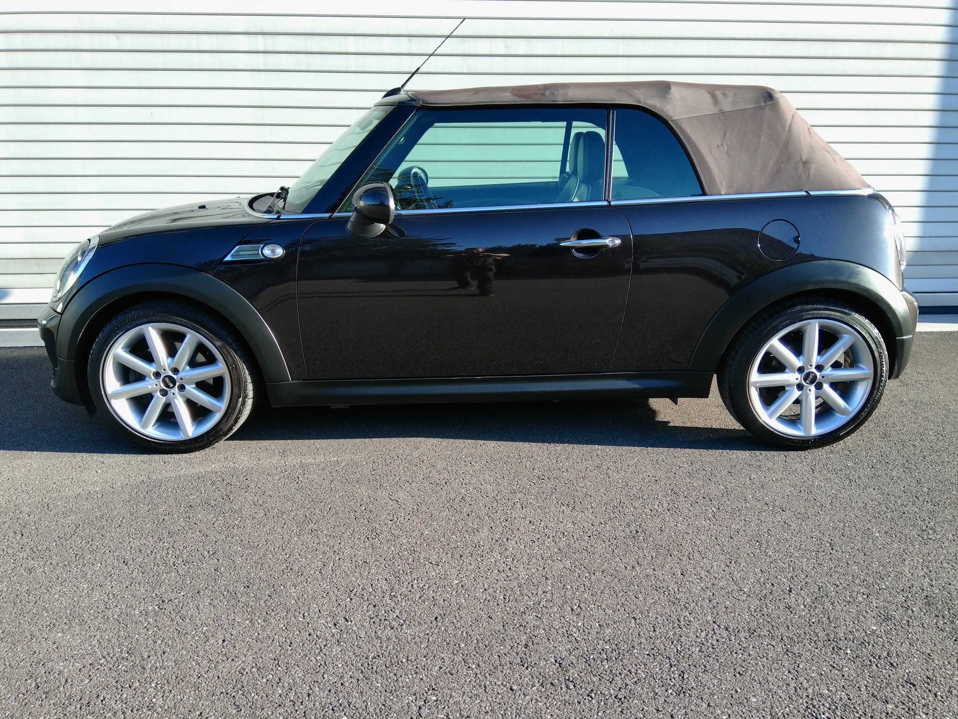 MINI Cooper S Cabriolet-image-14