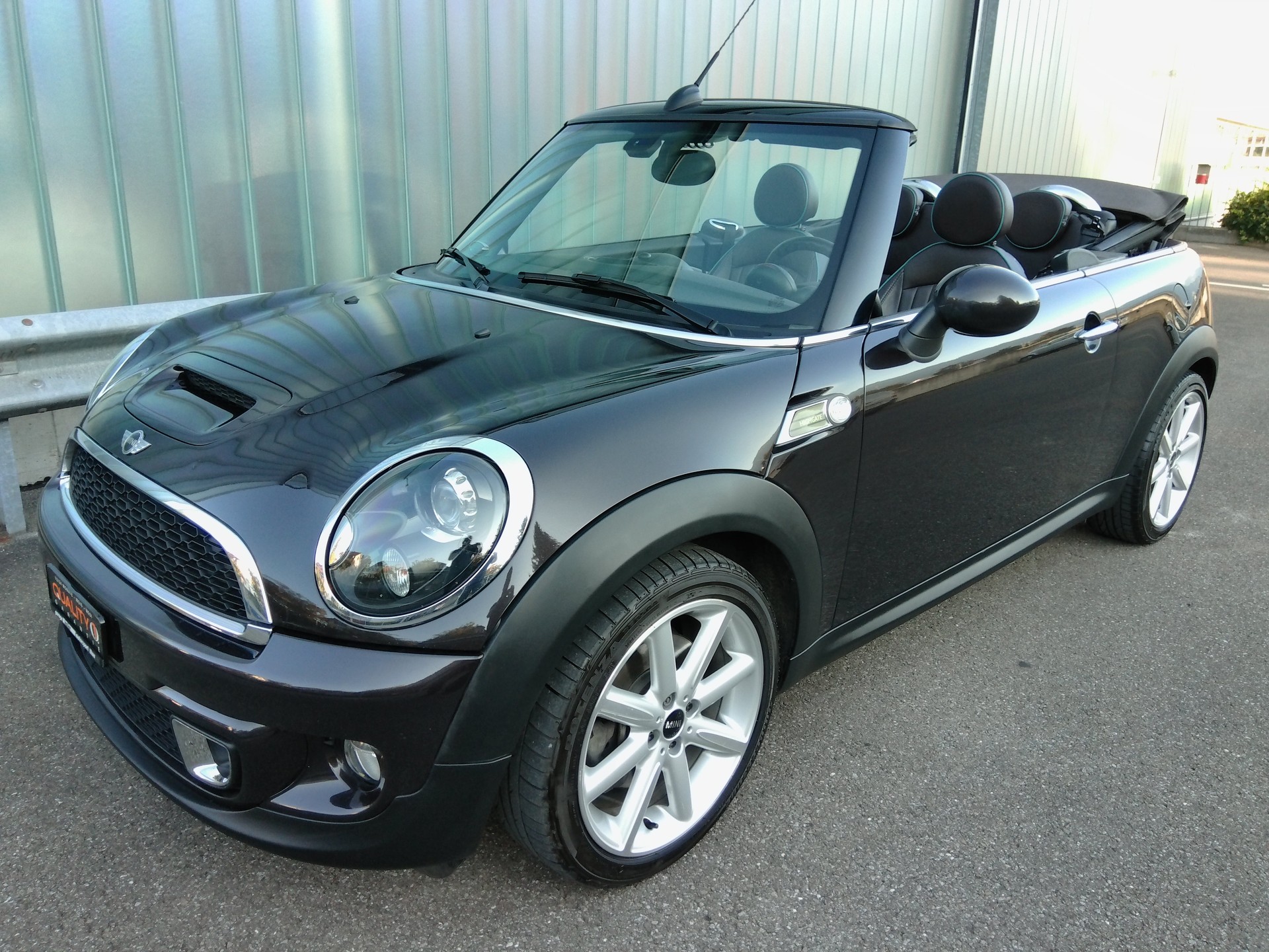MINI Cooper S Cabriolet-image-12