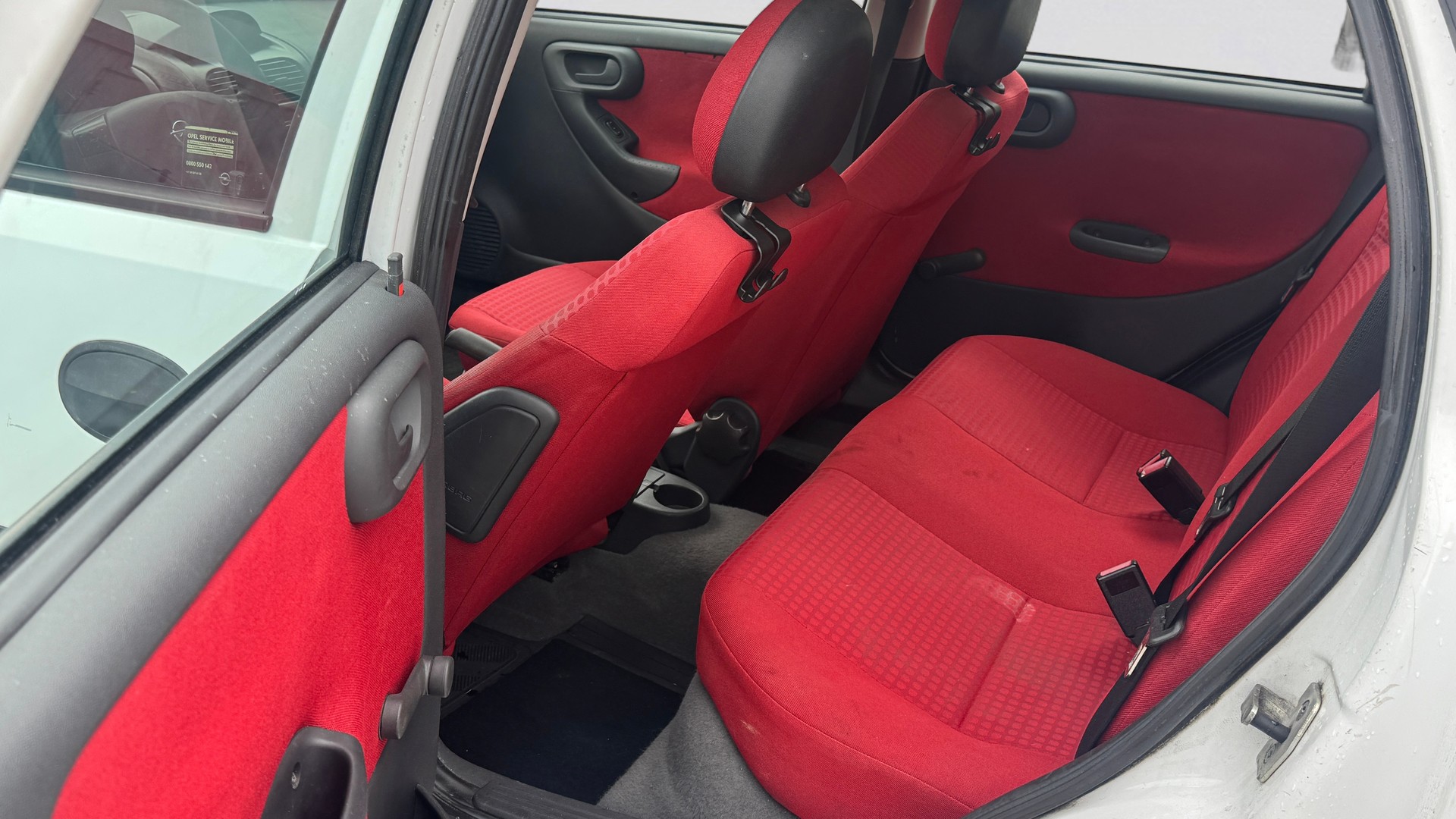 OPEL Corsa 1.4 16V-image-9