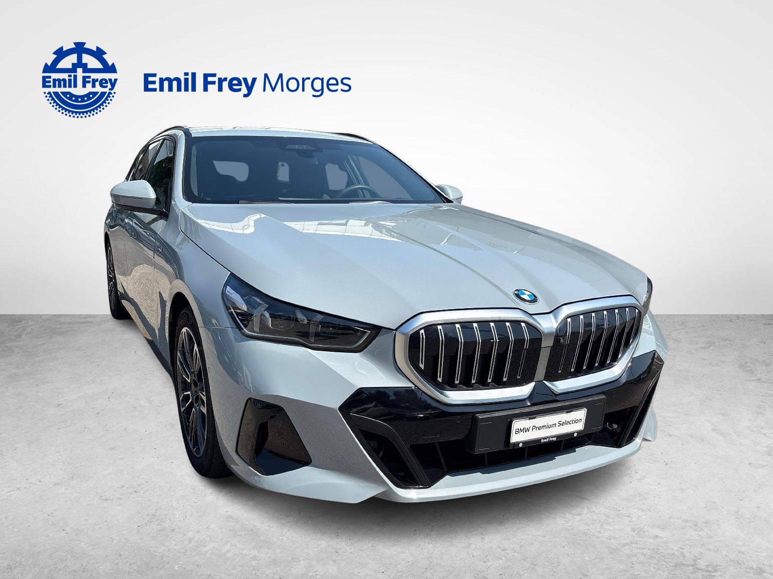 BMW 520d xDrive Touring M-Sport 48V-image-0