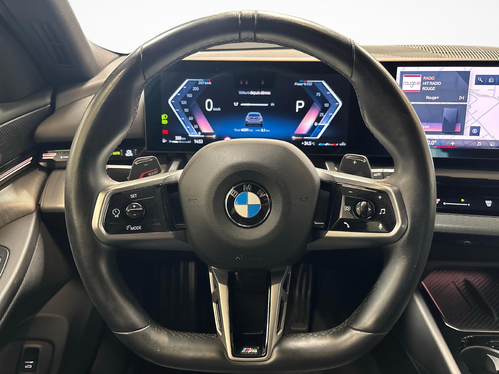 BMW 520d xDrive Touring M-Sport 48V-image-13