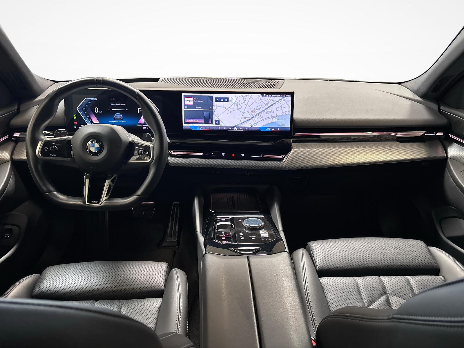 BMW 520d xDrive Touring M-Sport 48V-image-11