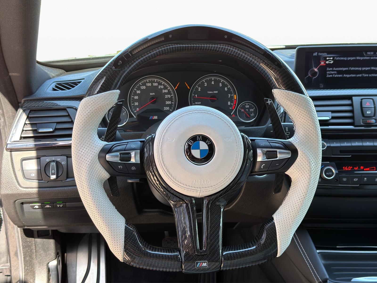 BMW M4 Coupé DKG-image-10